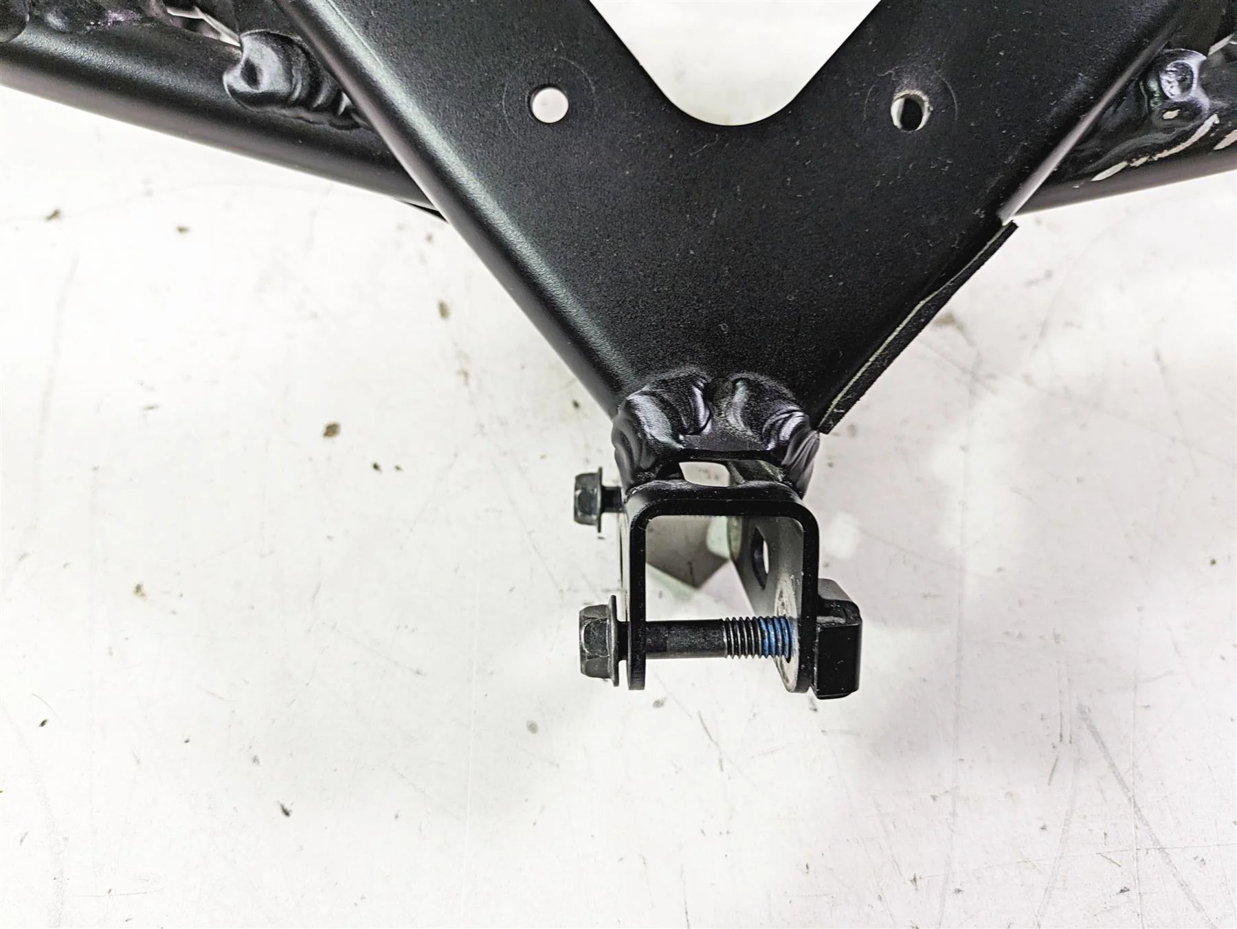 2018 Suzuki GSX1300 R Hayabusa Front Stay Mirror Fairing Holder 94510-15H01 - Image 8