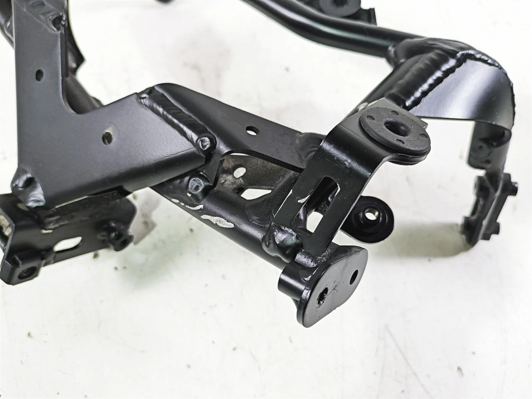 2018 Suzuki GSX1300 R Hayabusa Front Stay Mirror Fairing Holder 94510-15H01 - Image 9