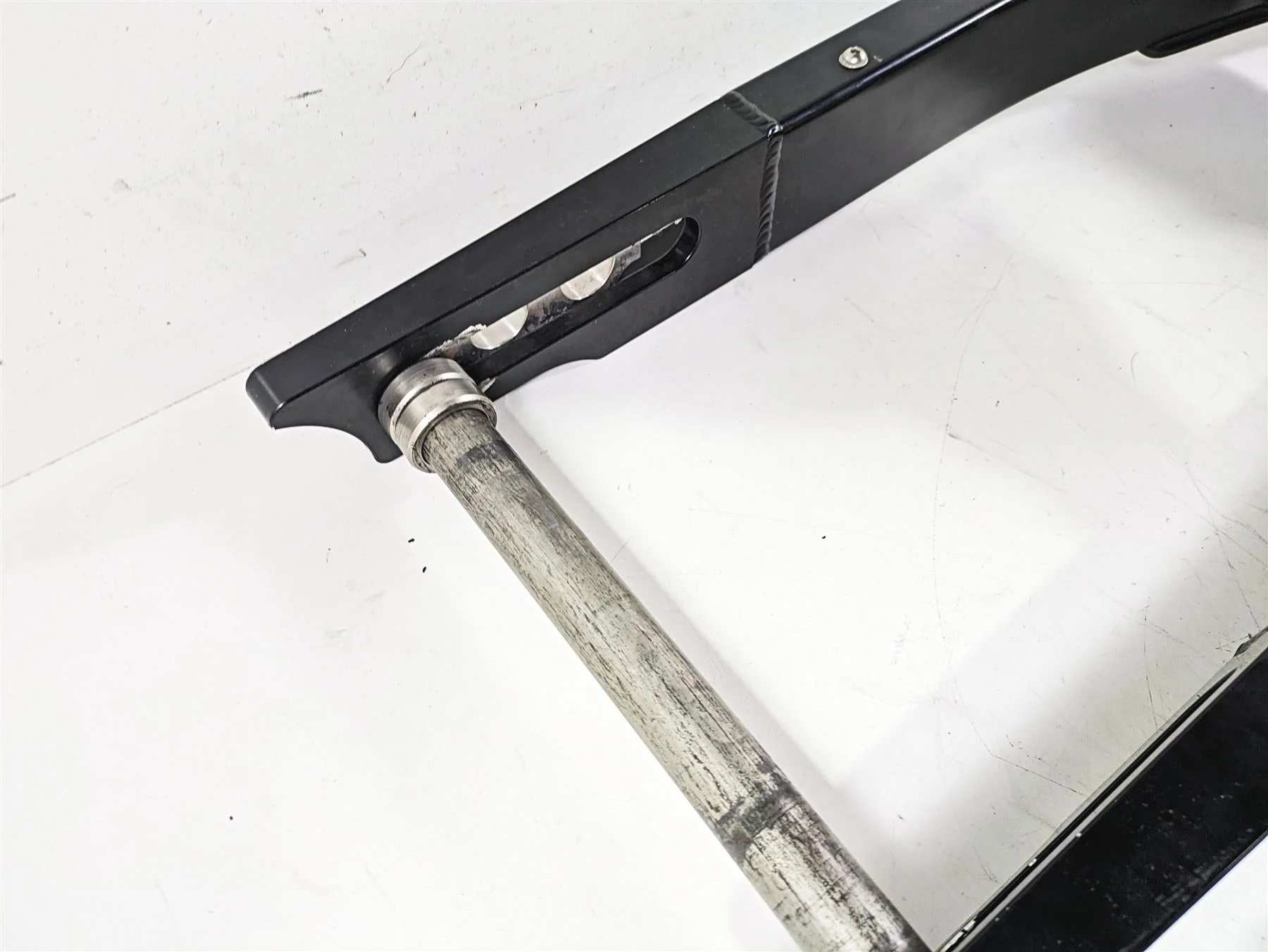 2018 Suzuki GSX1300 R Hayabusa Hardcore 30" Stretch Swingarm Built-in Air Tank - Image 8