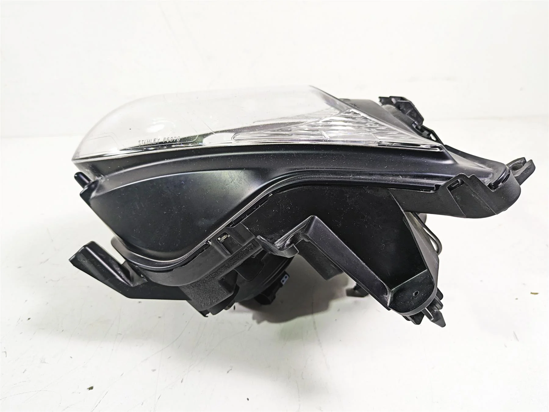 2018 Suzuki GSX1300 R Hayabusa Headlight Head Light Lamp - Read 35100-15H31-999 - Image 3