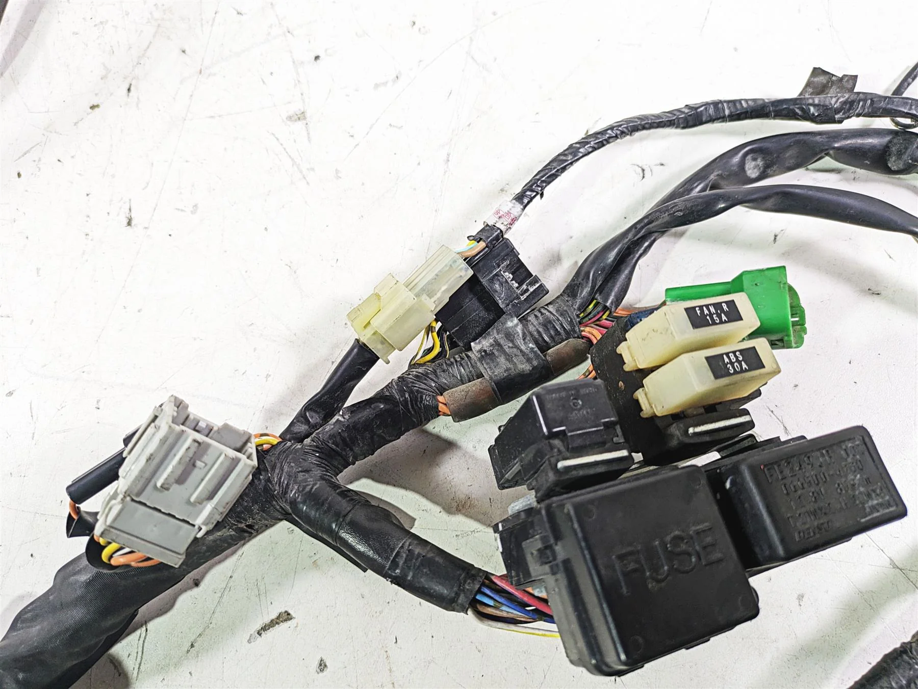 2018 Suzuki GSX1300 R Hayabusa Main Wiring Harness Loom - No Cut 36610-15HC0 - Image 11