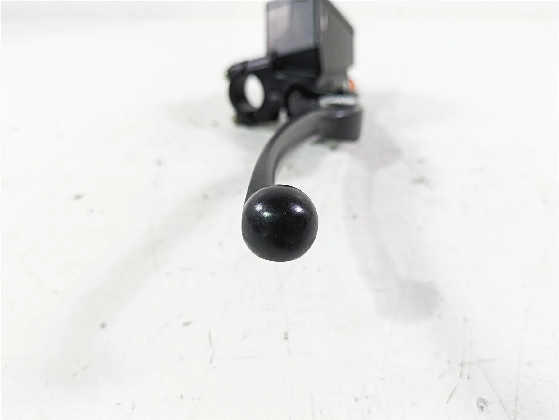 2018 Suzuki GSX1300 R Hayabusa Nissin Front Brake Master Cylinder 59600-24F40 - Image 7