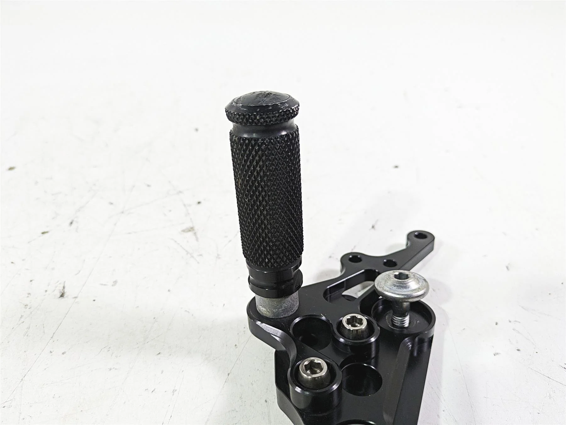 2018 Suzuki GSX1300 R Hayabusa Right Front Racing Footpeg Foot Rest - Image 11