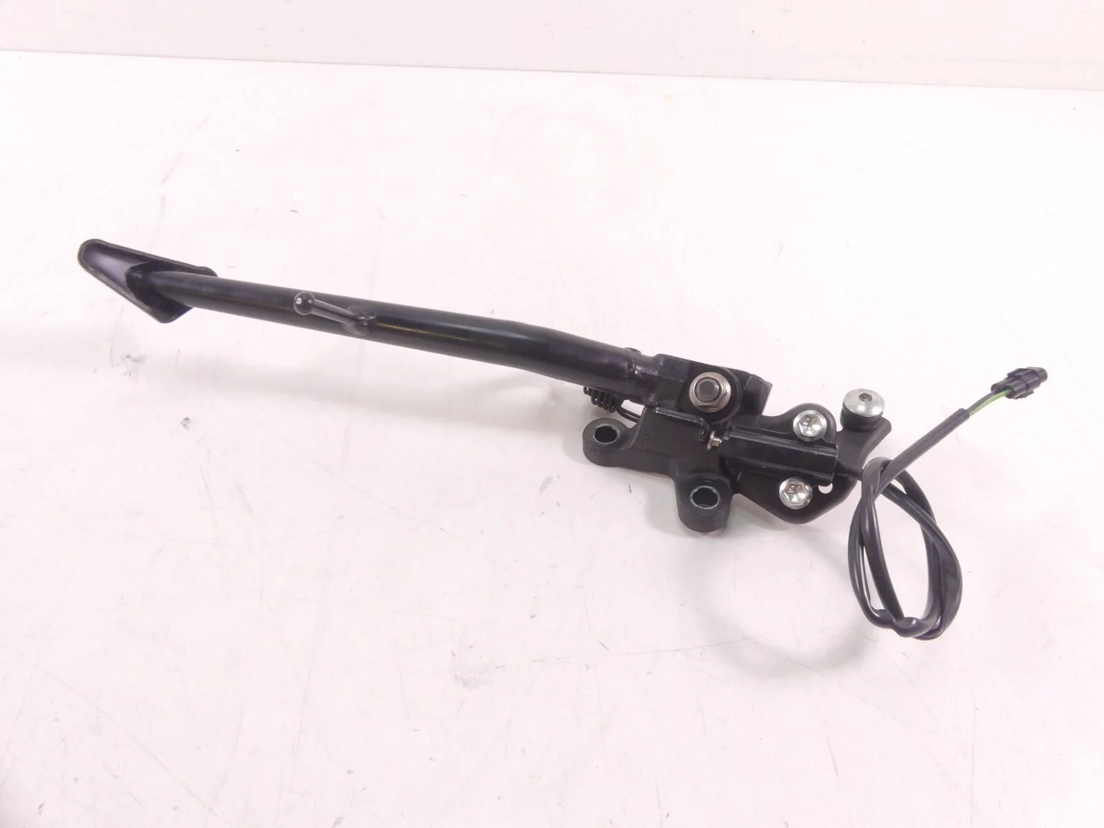 2018 Suzuki GSXR750 Kickstand Side Kick Stand 42310-14J00 - Image 2