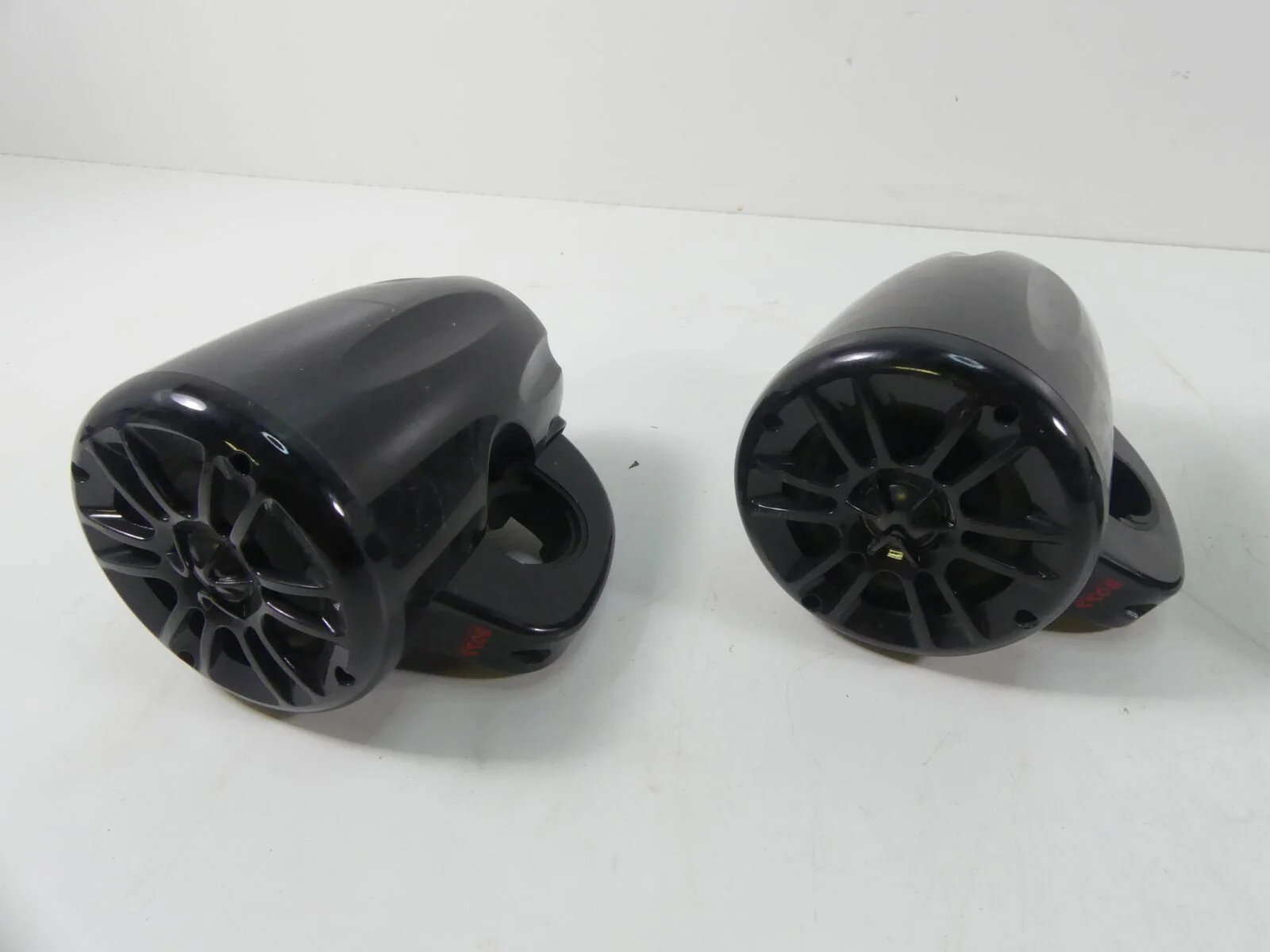 2018 Yamaha YXZ1000 R EPS Boss 400W Outdoor Waketowers Speaker Set  MRWT40 - Image 4