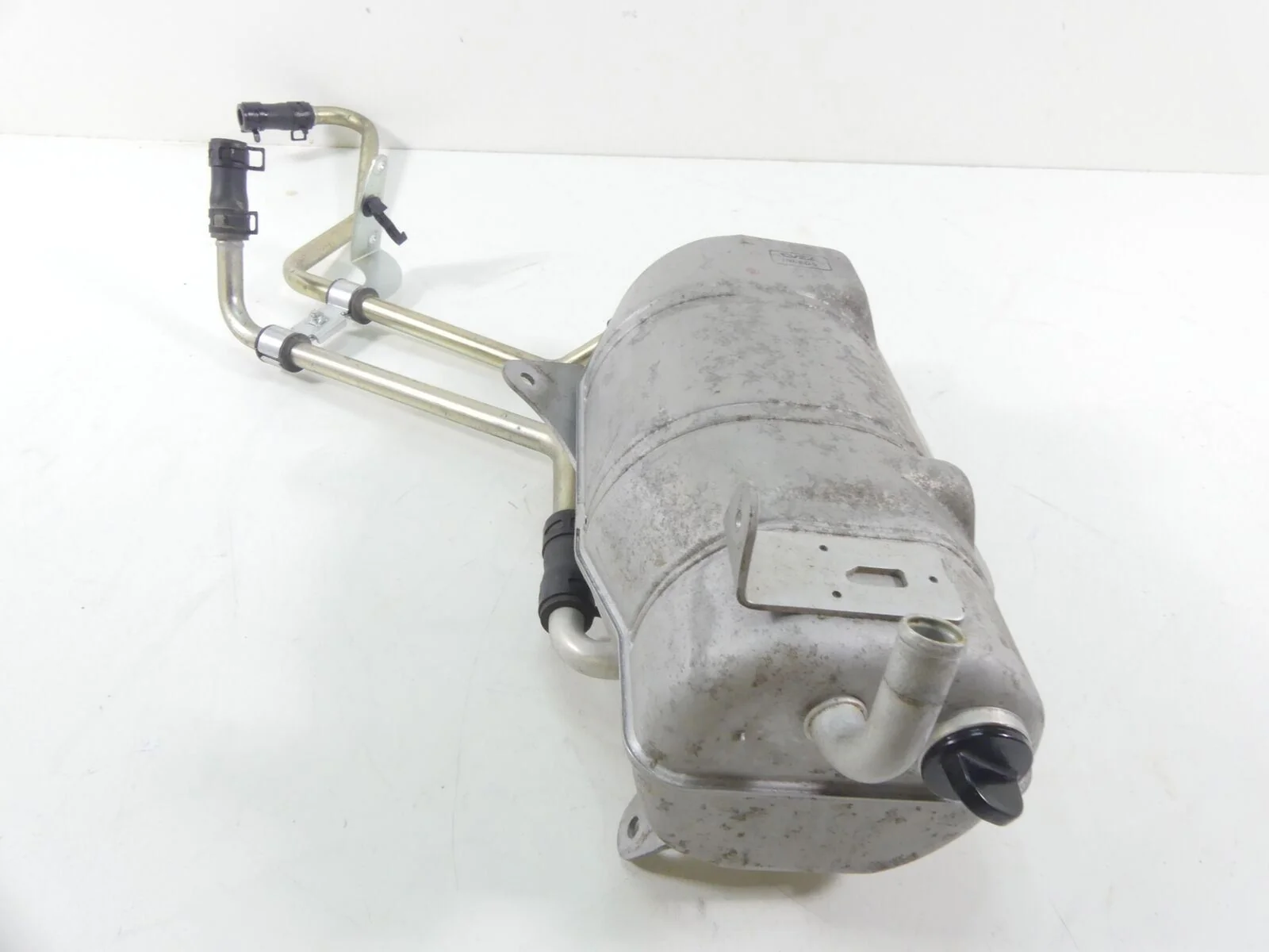 2018 Yamaha YXZ1000 R EPS Oil Tank Reservoir + Hoses Set 2HC-21751-01-00 - Image 3
