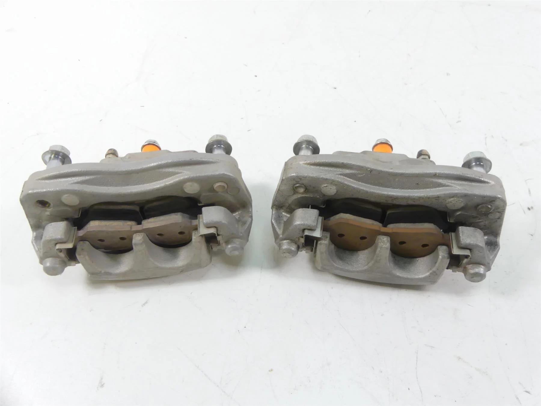 2018 Yamaha YXZ1000R EPS SS Rear Nissin Brake Caliper Set 2HC-2580V-00-00 - Image 4