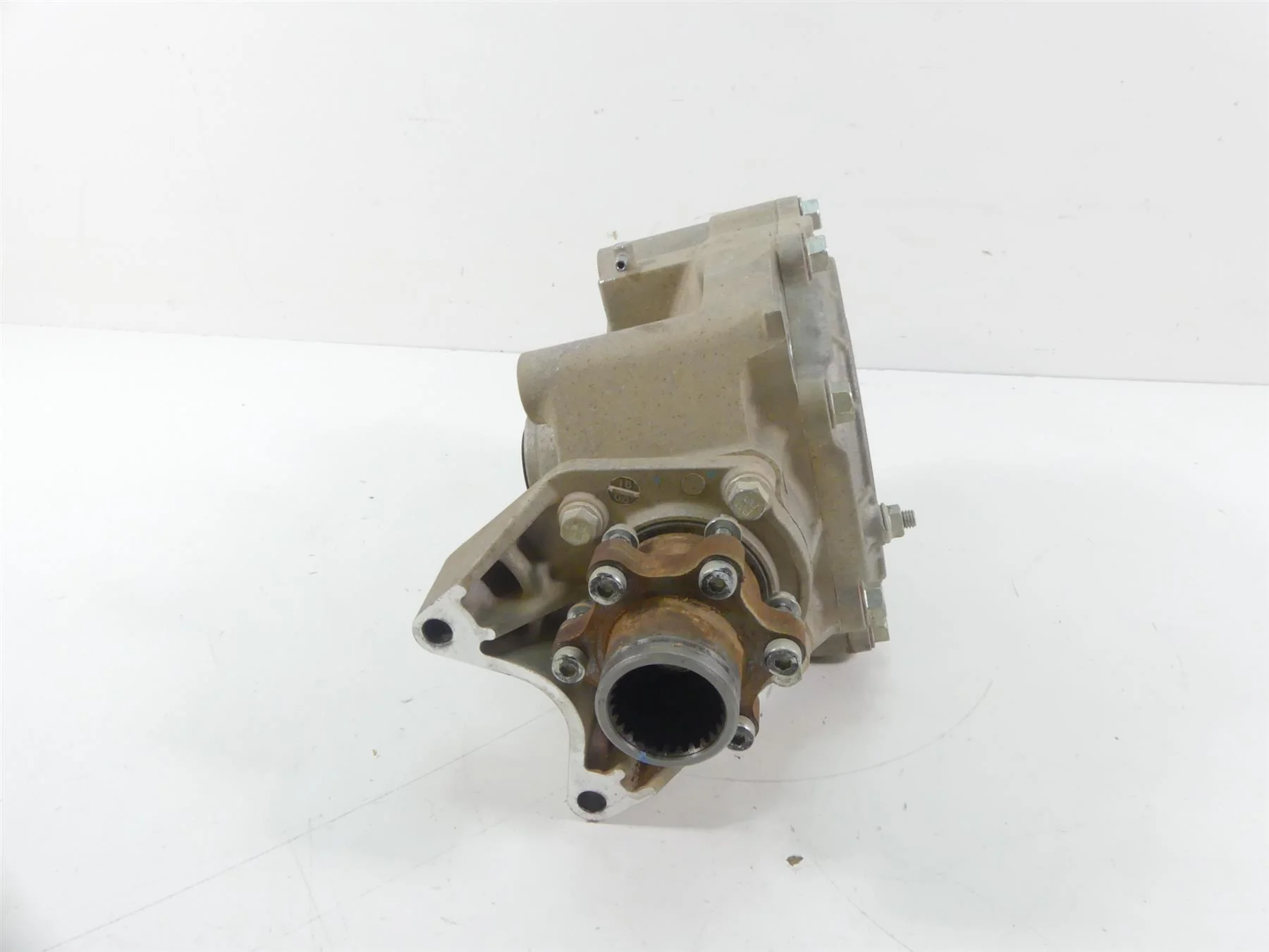 2018 Yamaha YXZ1000R EPS SS Rear Tuff Torq Differential Gear Box 2HC-G6101-04-00 - Image 2