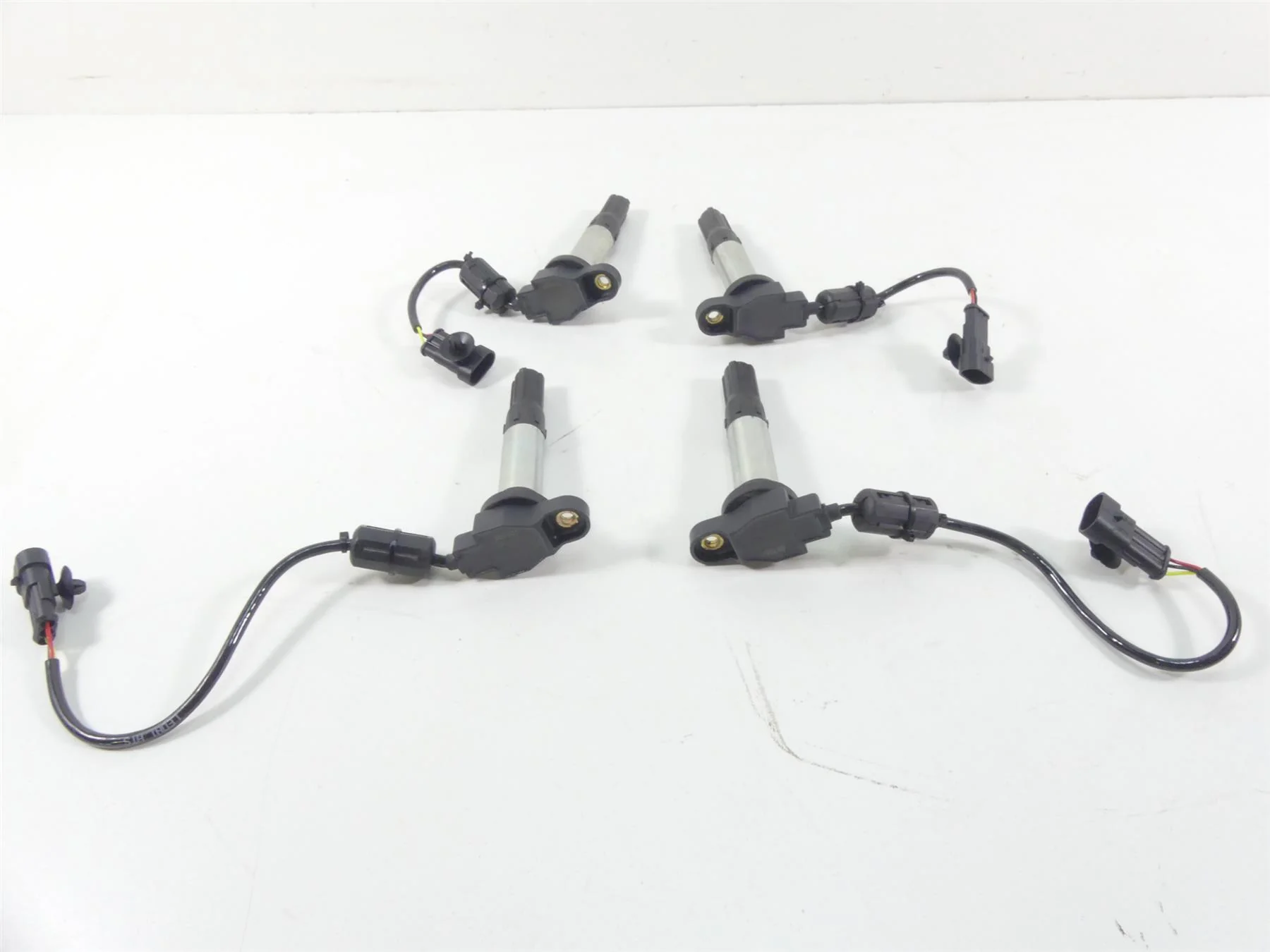 2019 Aprilia Tuono V4 RR Factory Eldor Ignition Coils Coil Set 857084 857501 - Image 3