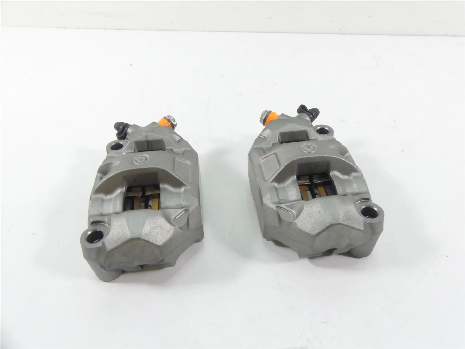 2019 Aprilia Tuono V4 RR Factory Front Brembo Brake Caliper Set 2B001348 - Image 4