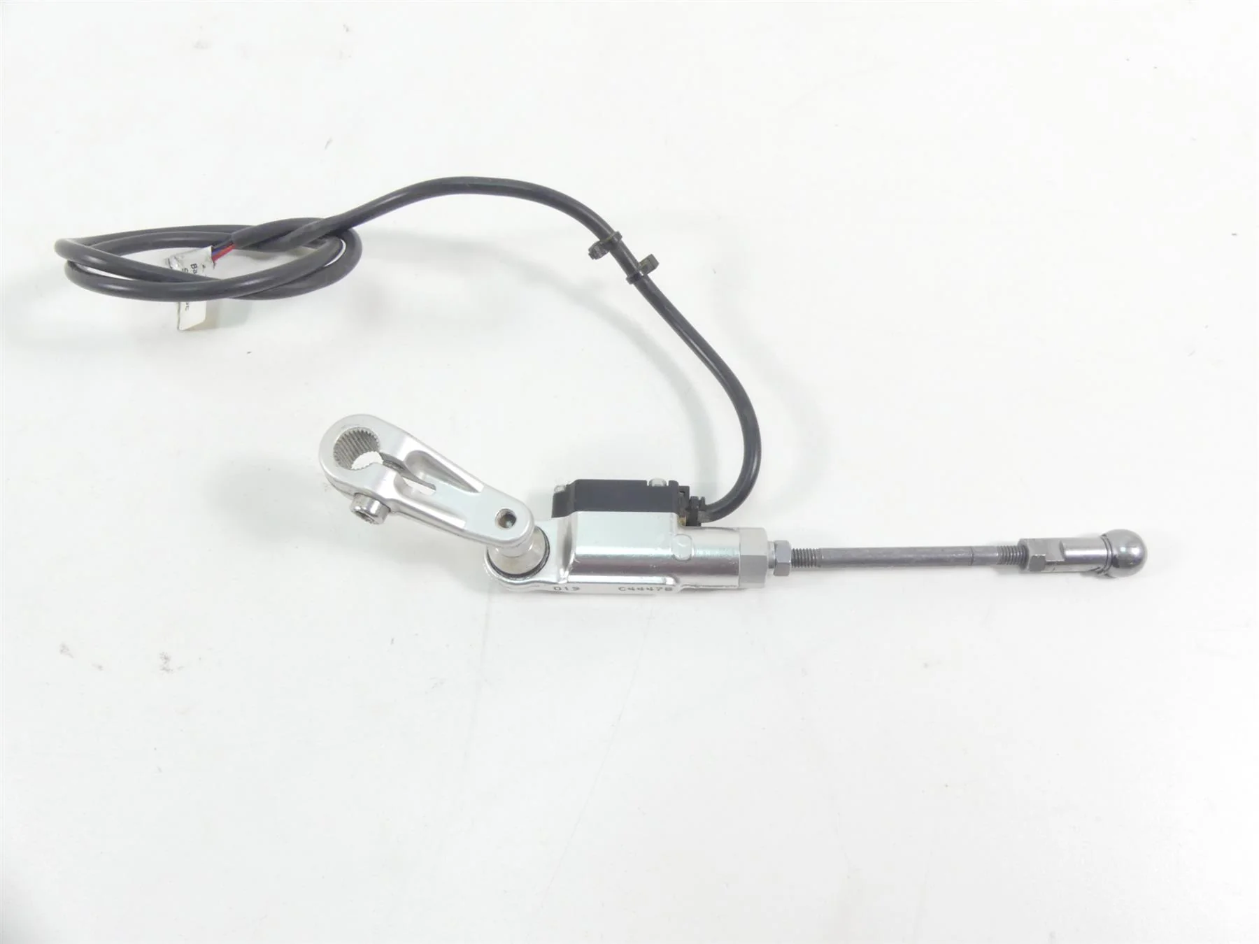 2019 Aprilia Tuono V4 RR Factory Quickshifter Quick Shift Assistant 2B002890 - Image 4