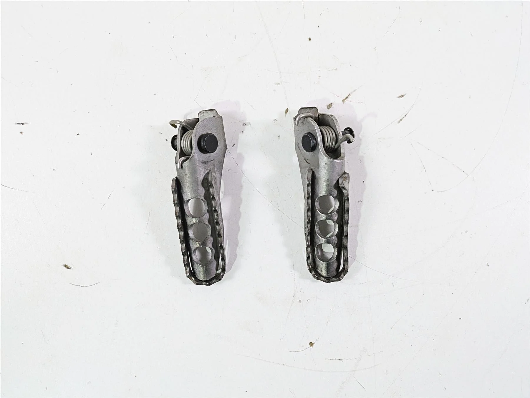 2019 BMW G310GS K02 Front Footpeg Rest Set - Read 46718562031 46718562032 - Image 4