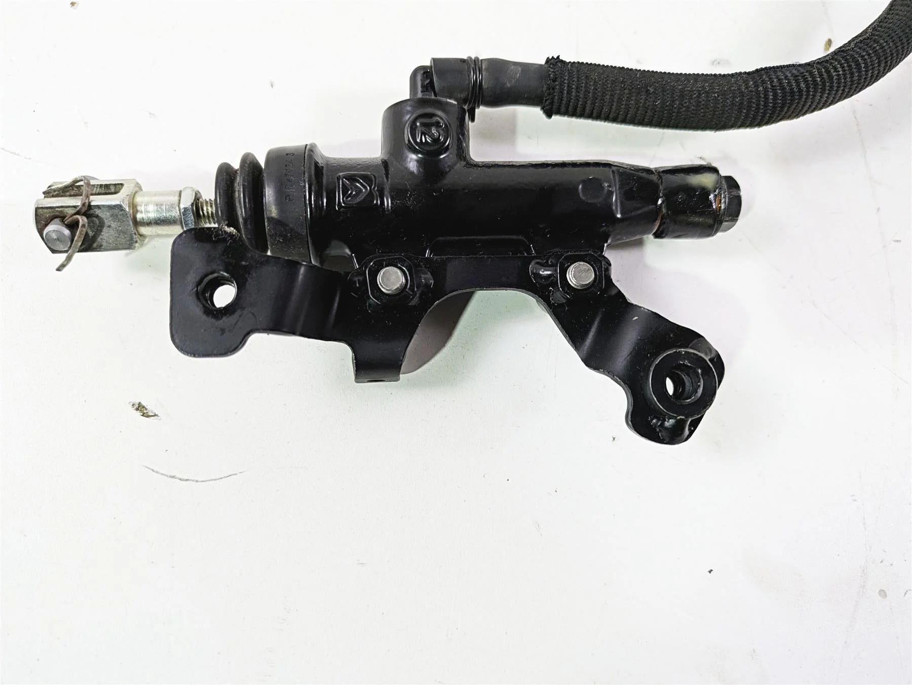 2019 BMW G310GS K02 Rear Brake Master Cylinder + Reservoir 34318560098 - Image 4