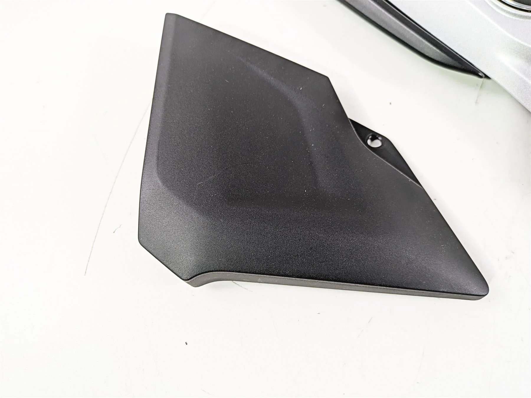 2019 BMW G310GS K02 Right Main Cover Fairing Emblem Set 46638560418 - Image 7
