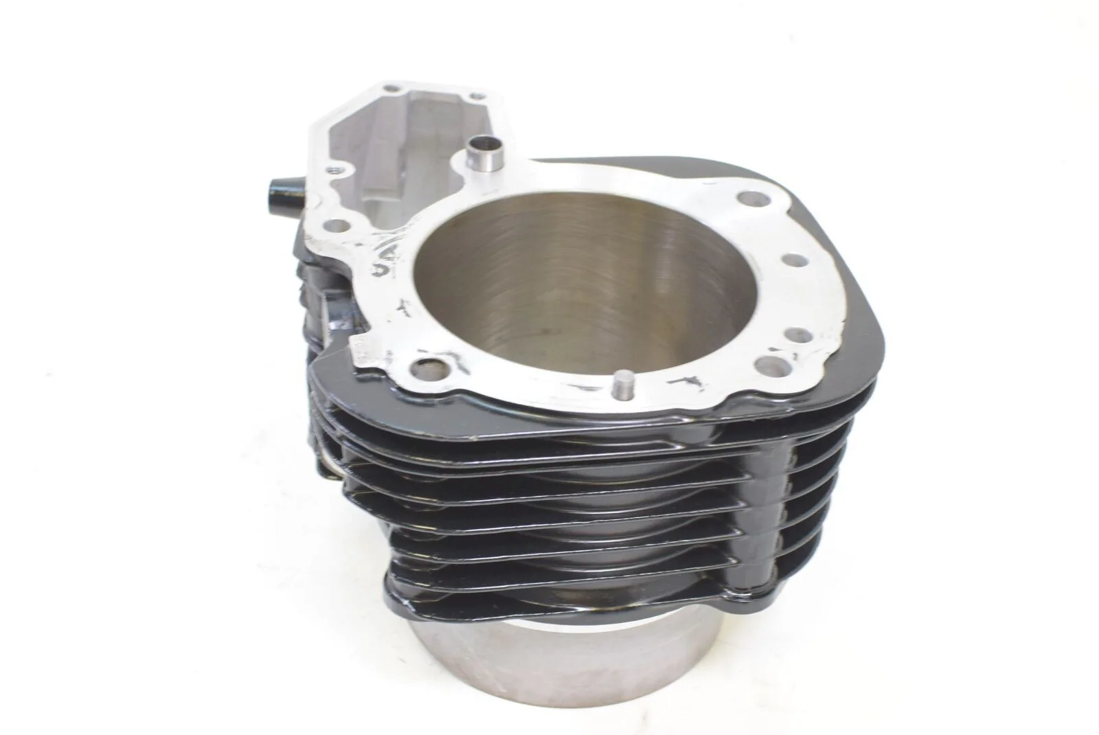 2019 BMW R nine T Pure K22 Left Cylinder Barrel Jug 11117710477 - Image 2