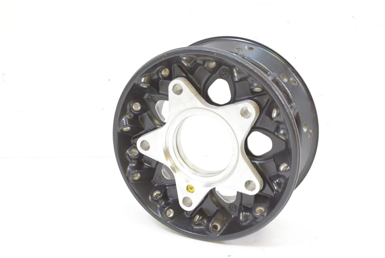 2019 BMW R nine T Pure K22 Rear Wheel Center Hub 36318569539 - Image 4