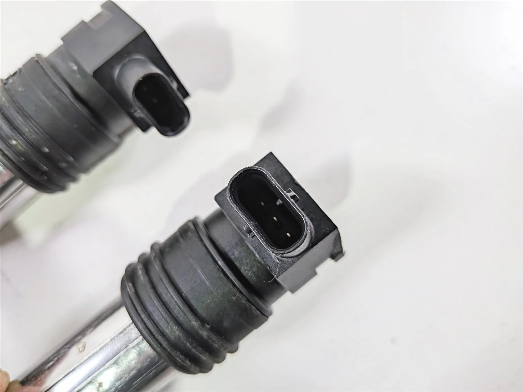 2019 BMW R1250GS K50 Eldor Stick Ignition Coil Set 12138567157 - Image 7