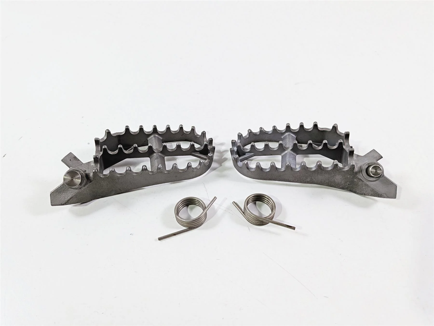 2019 BMW R1250GS K50 Enduro Front Foot Peg Rest Set 46718529843 46718529844 - Image 8