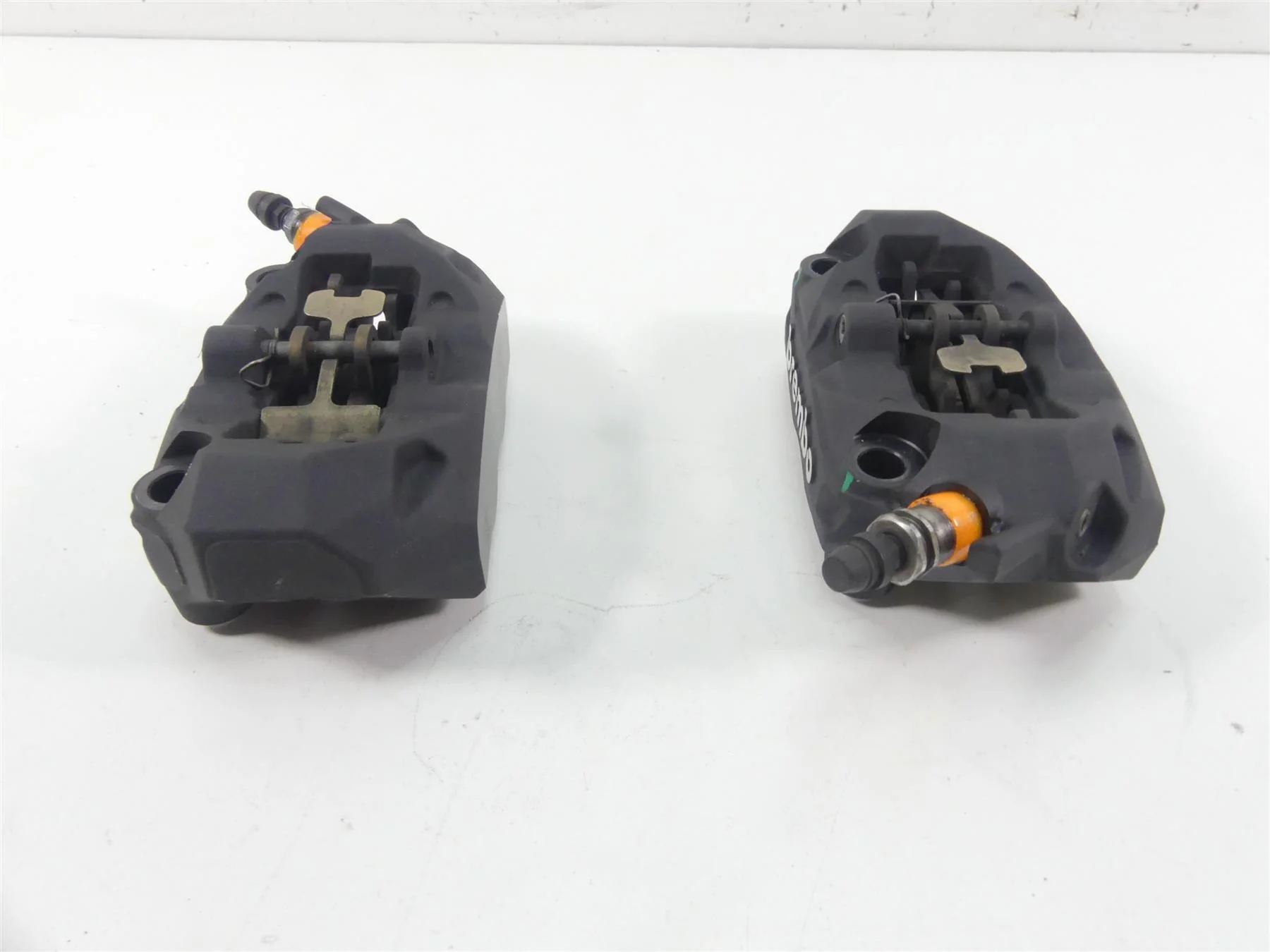 2019 BMW R1250GS K50 Front Brembo Brake Caliper Set 34118405107 34118405108 - Image 2