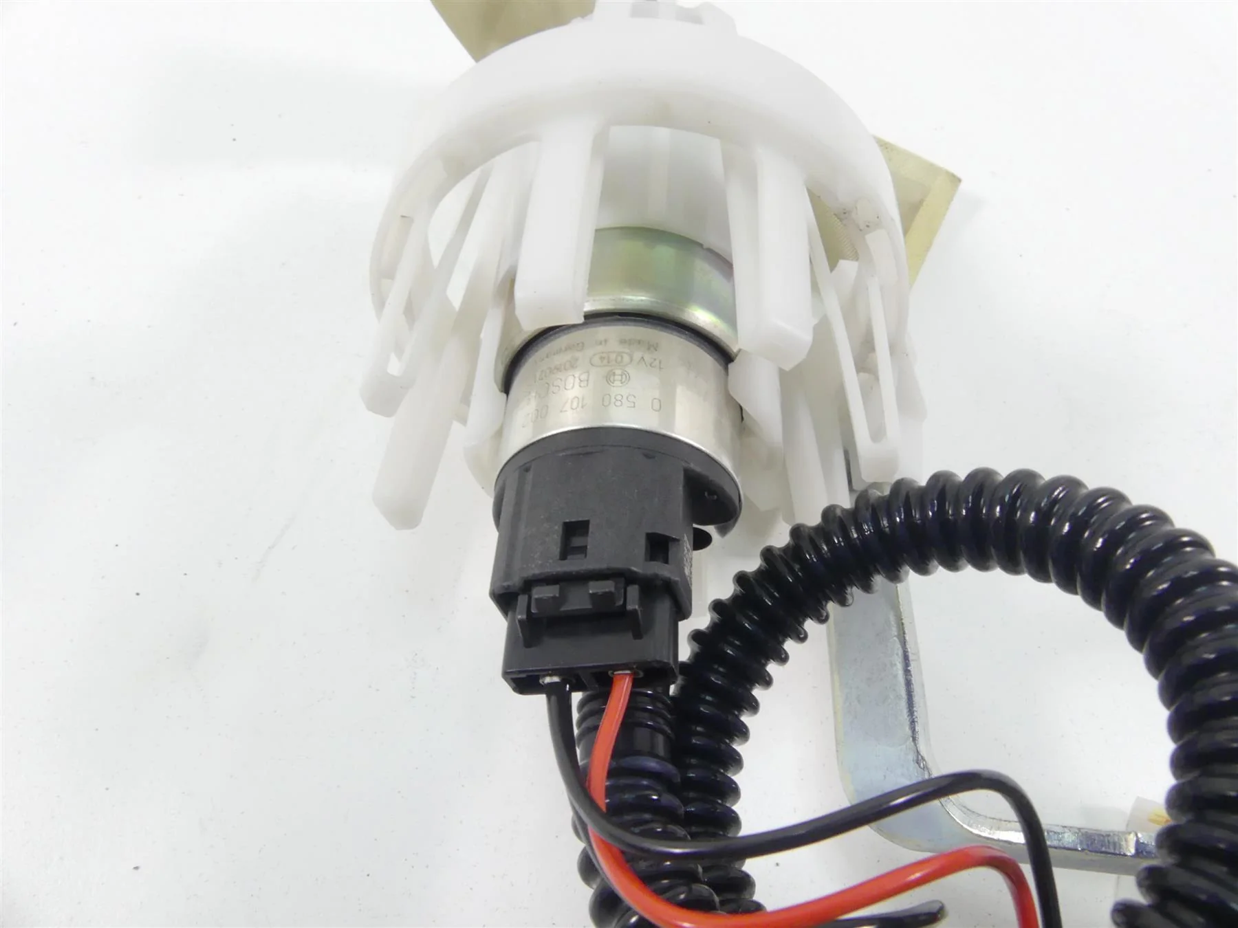2019 BMW R1250GS K50 Fuel Gas Petrol Pump & Sender 16148393577 - Image 6
