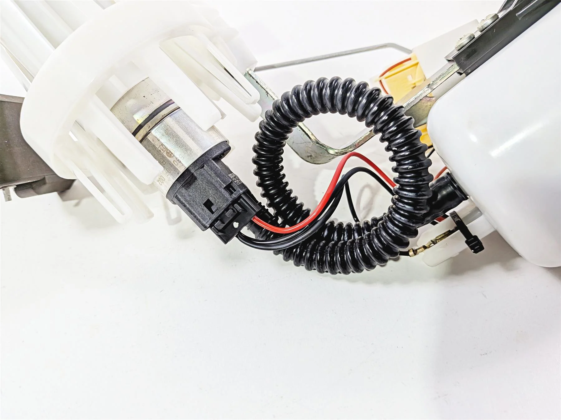 2019 BMW R1250GS K50 Fuel Gas Petrol Pump & Sender -Tested 16148393577 - Image 11