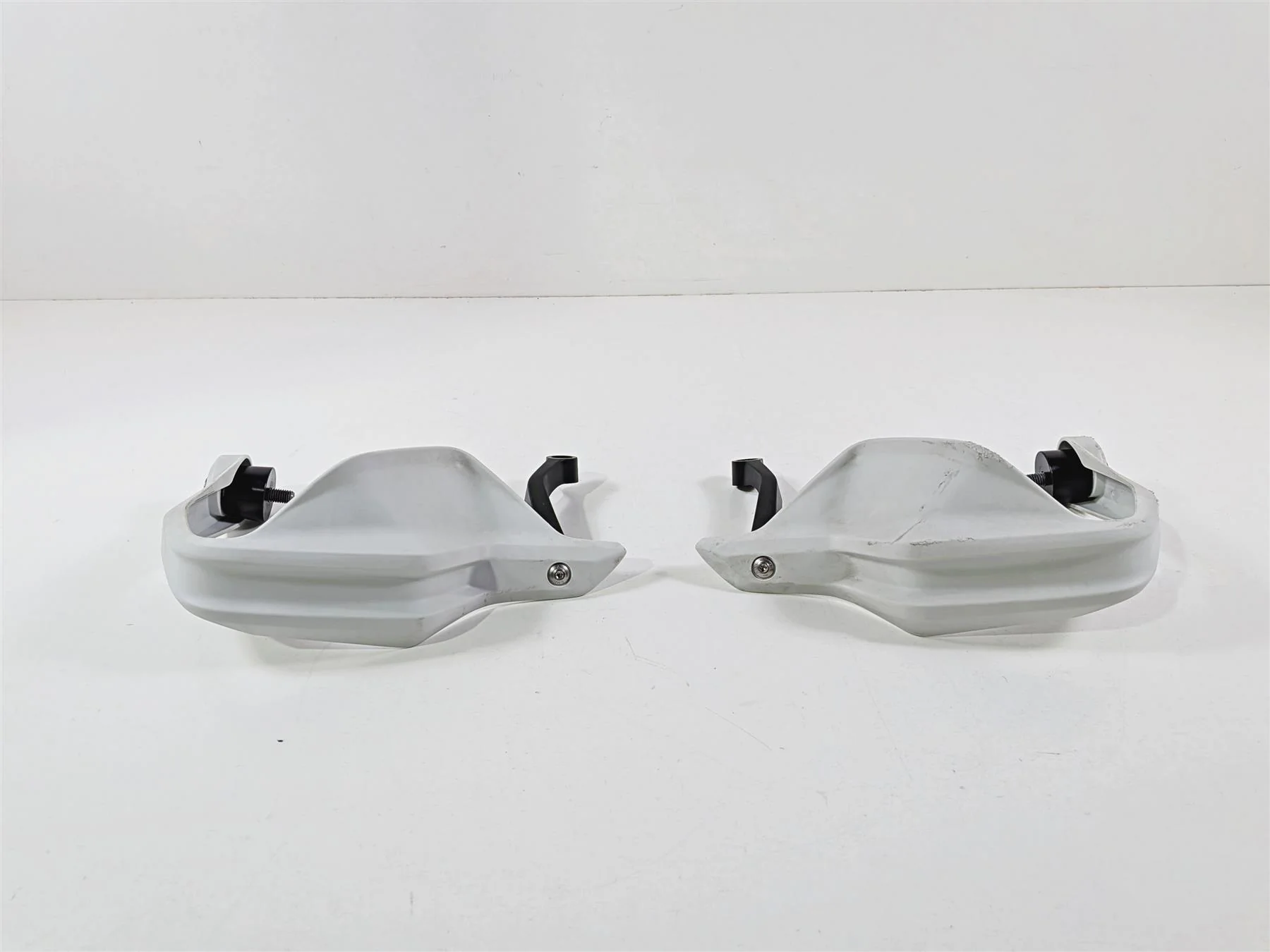 2019 BMW R1250GS K50 Hand Protection Guard Set 46638523431 46638523432 - Image 2