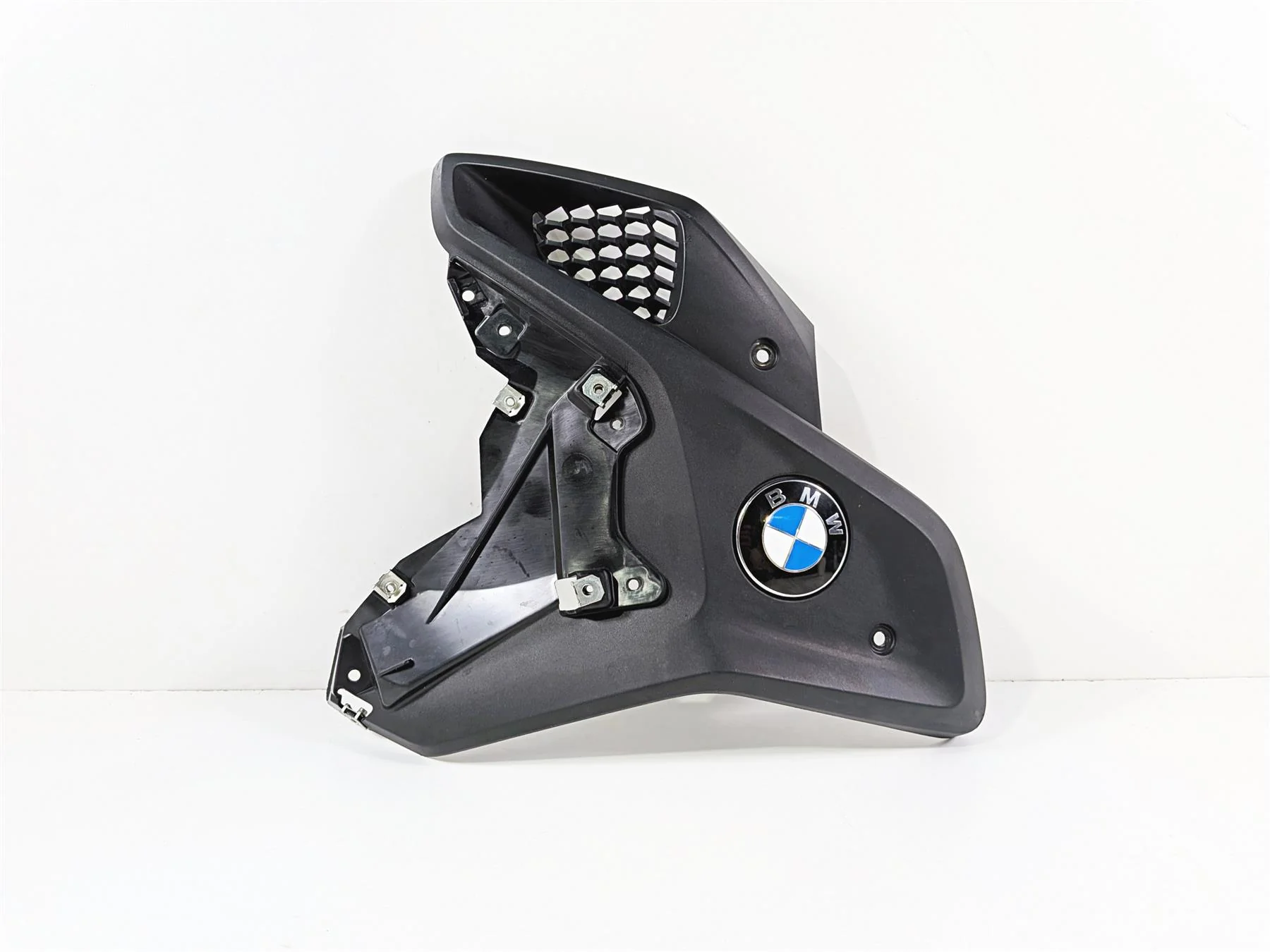 2019 BMW R1250GS K50 Left Intake Fairing & Emblem 46638556655