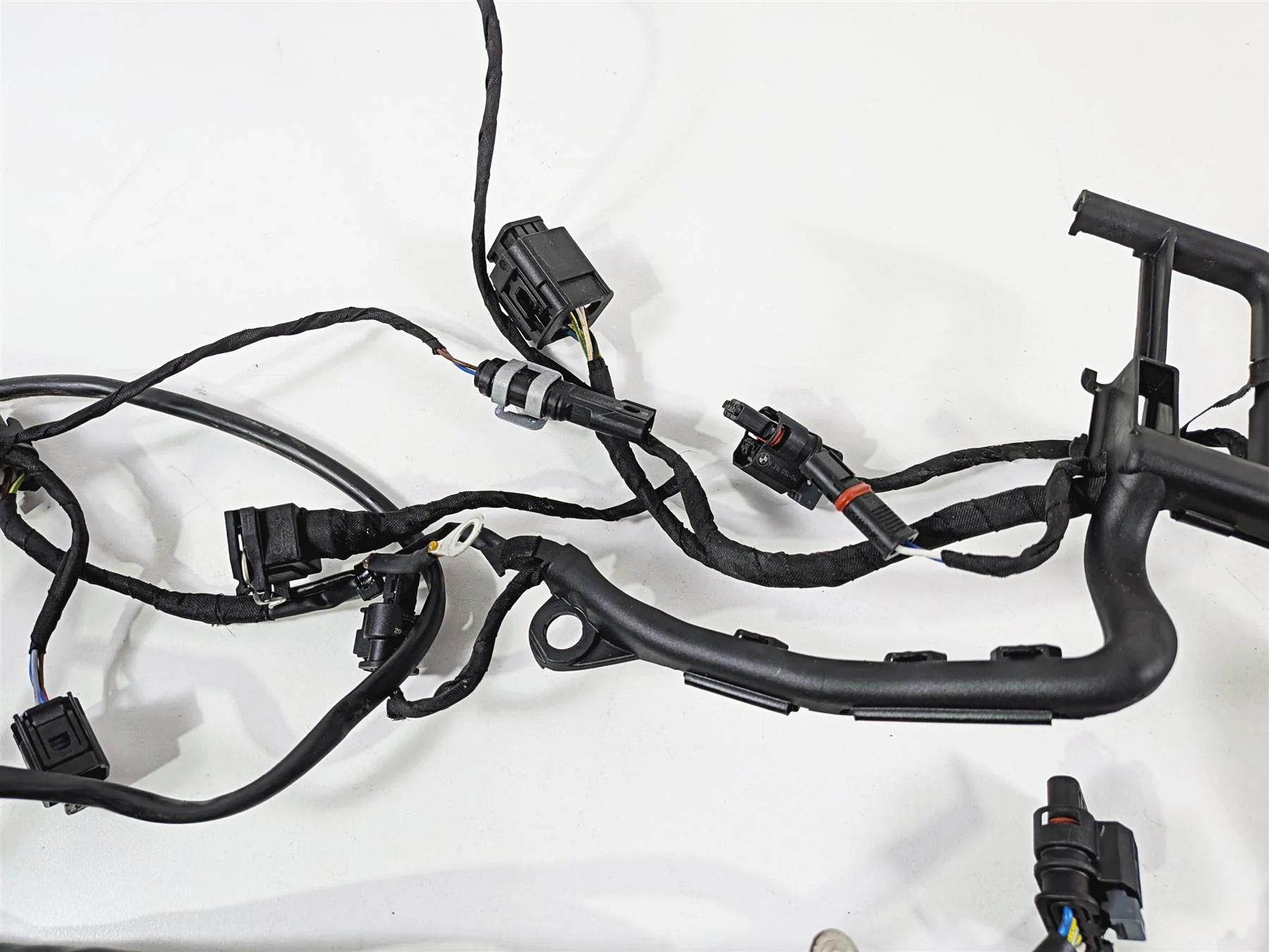2019 BMW R1250GS K50 Main & Engine Wiring Harness Esa - No Cuts 61119480785 - Image 11