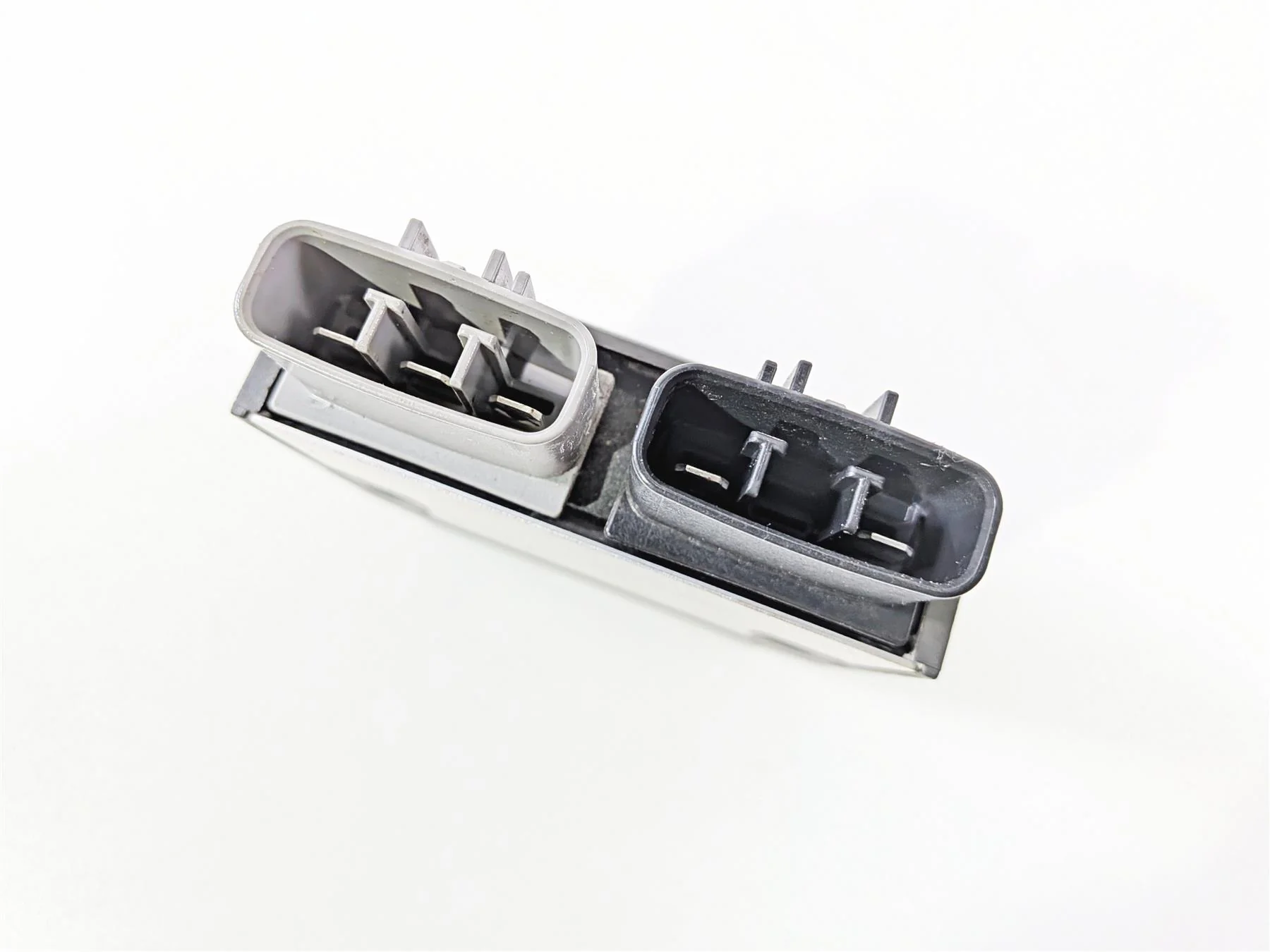 2019 BMW R1250GS K50 Rectifier Voltage Regulator  FH020AB 8523367 12318523367 - Image 11