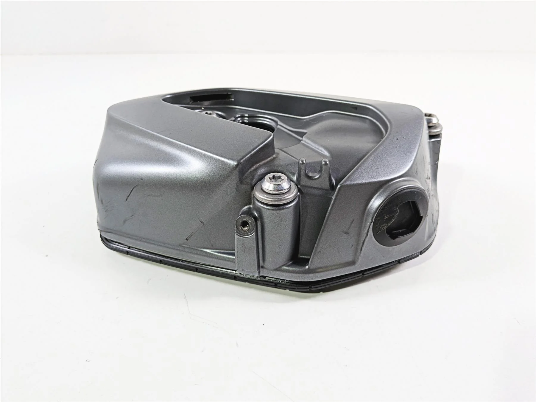2019 BMW R1250GS K50 Right Cylinder Head Valve Cover 11127923596 - Image 4