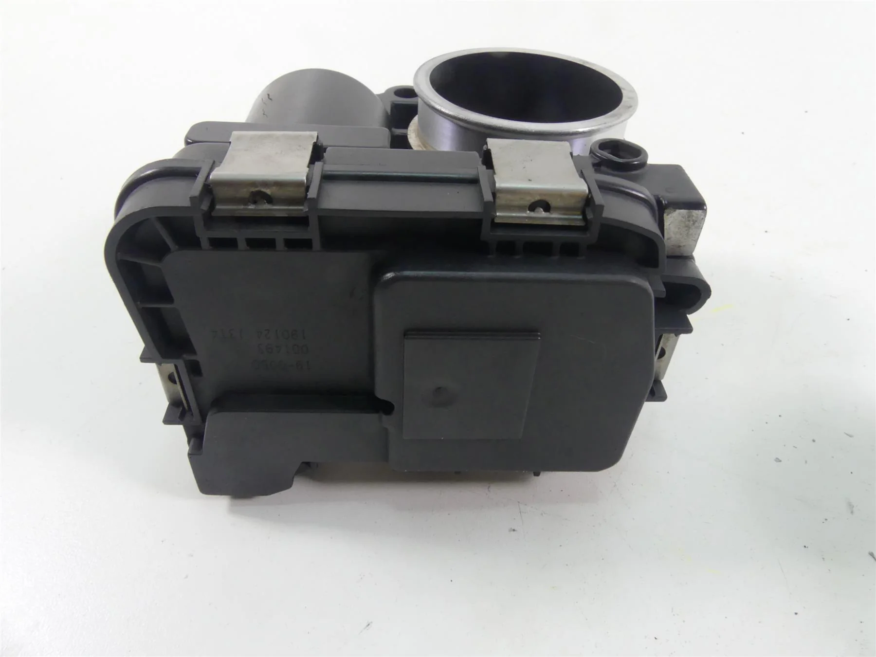 2019 BMW R1250GS K50 Throttle Body Fuel Injection Set 13548568757 - Image 10