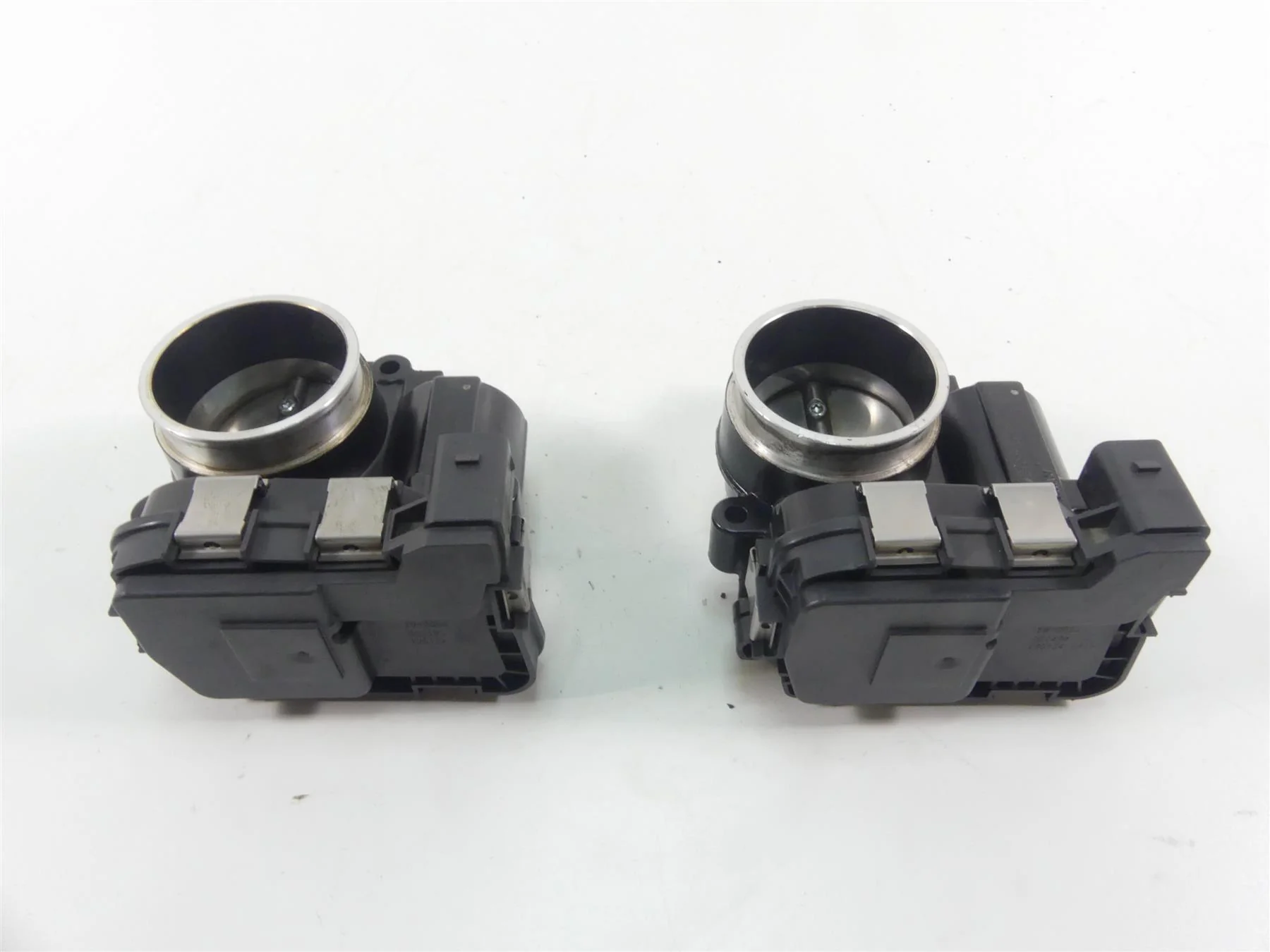 2019 BMW R1250GS K50 Throttle Body Fuel Injection Set 13548568757 - Image 4