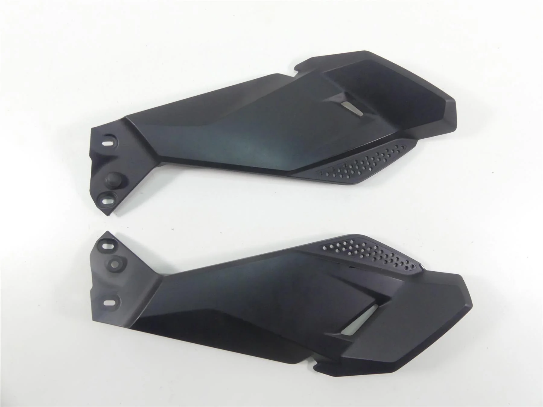2019 BMW R1250GS K50 Under Tank Molded Leg Fairing Set 46638556637 46638556638 - Image 11