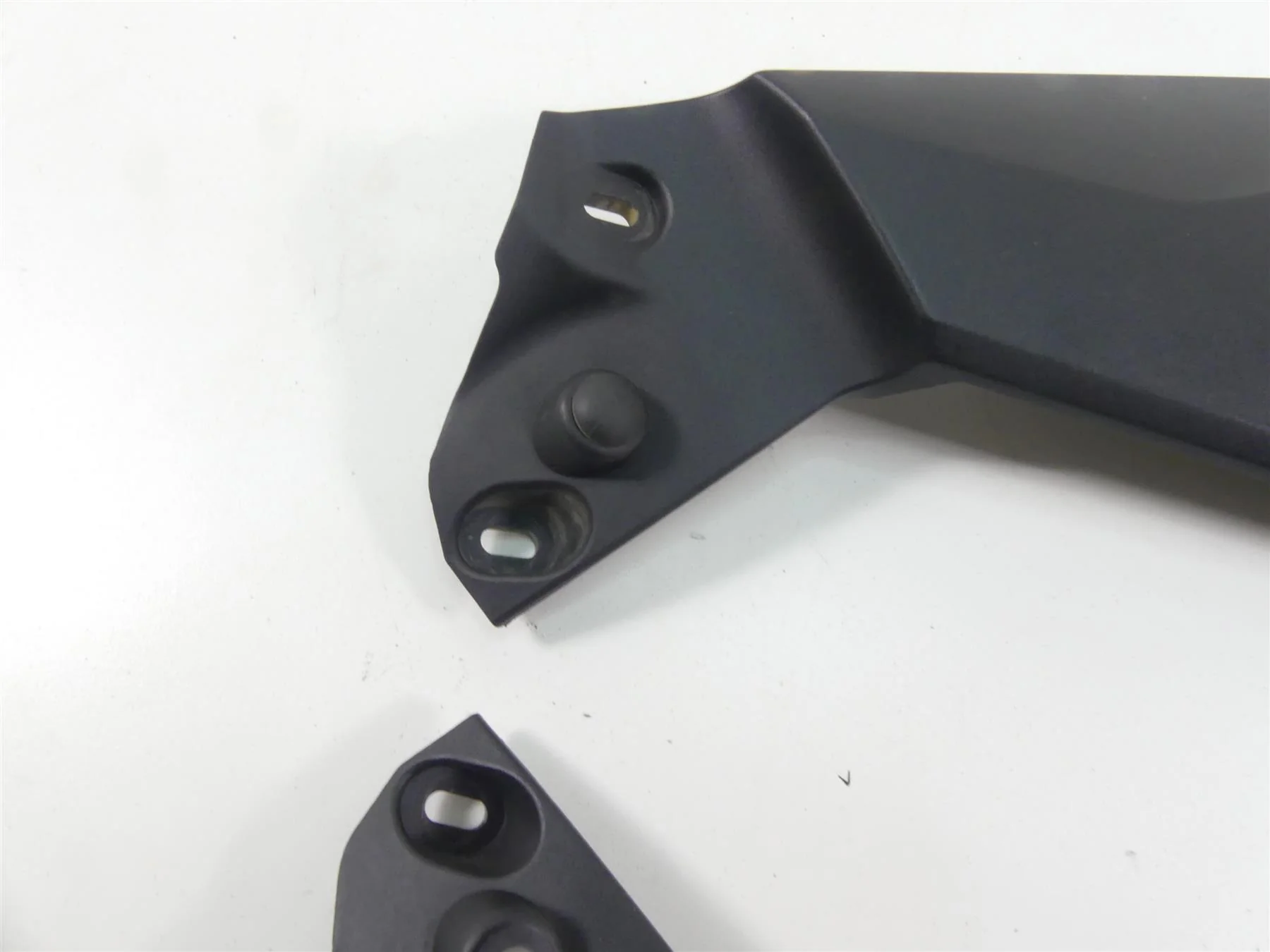 2019 BMW R1250GS K50 Under Tank Molded Leg Fairing Set 46638556637 46638556638 - Image 3