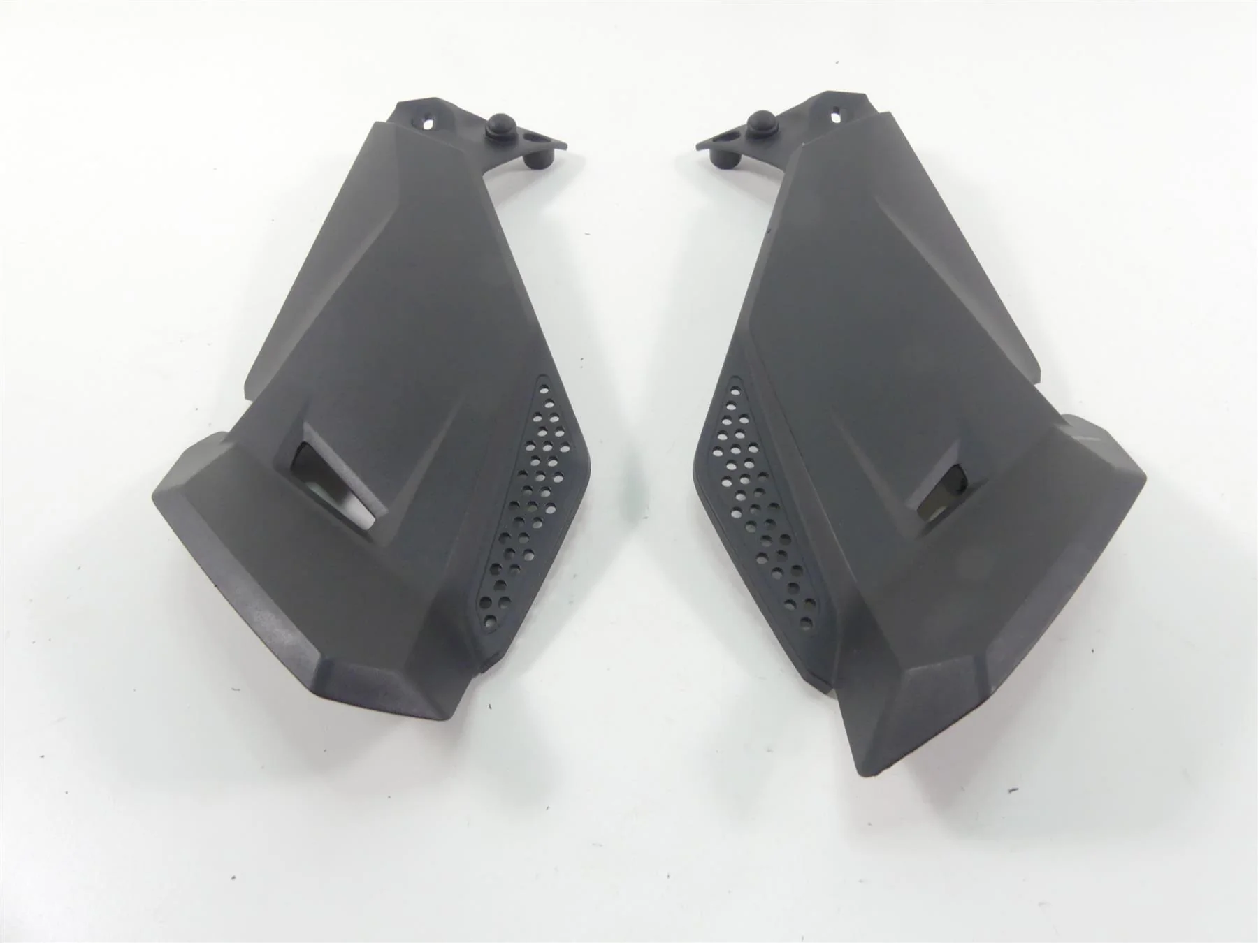 2019 BMW R1250GS K50 Under Tank Molded Leg Fairing Set 46638556637 46638556638 - Image 3