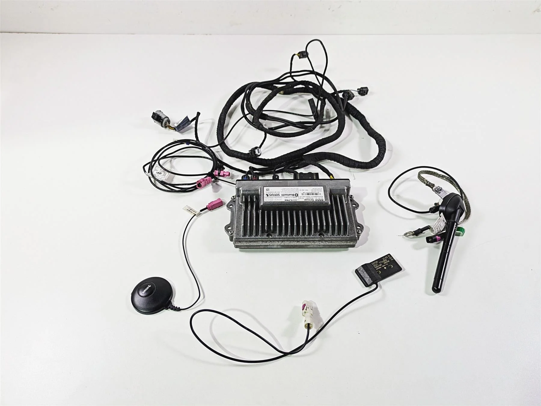 2019 BMW R1250RT K52 Bluetooth Radio + Wiring & Antennas Set 65128542065