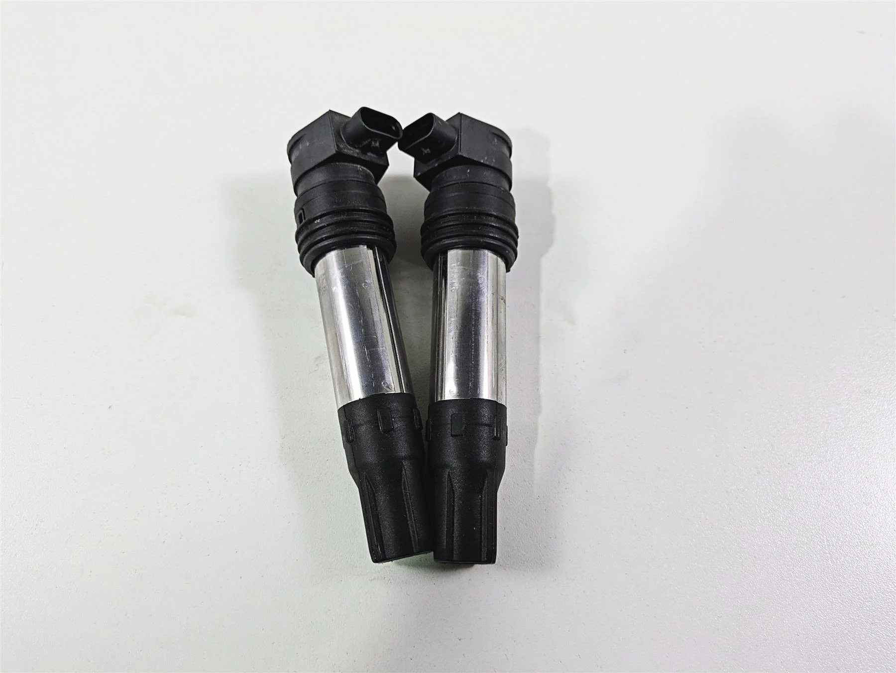 2019 BMW R1250RT K52 Eldor Ignition Coil Set 12138567157 - Image 12