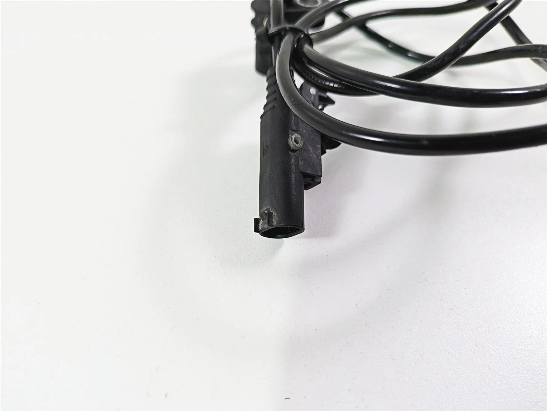 2019 BMW R1250RT K52 Front Abs Brake Wheel Speed Sensor 34528551611 34529443105 - Image 10