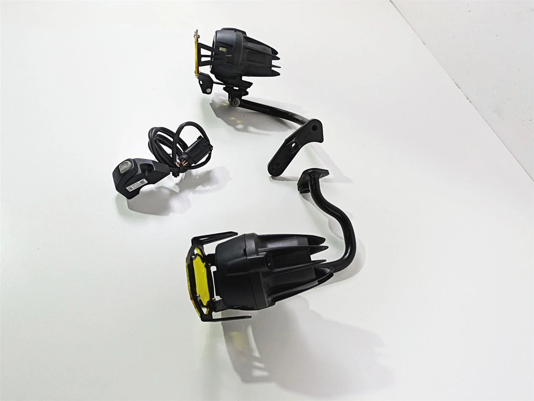 2019 BMW R1250RT K52 Led Driving Light Lamp + Button Set 63179457322 - Image 3