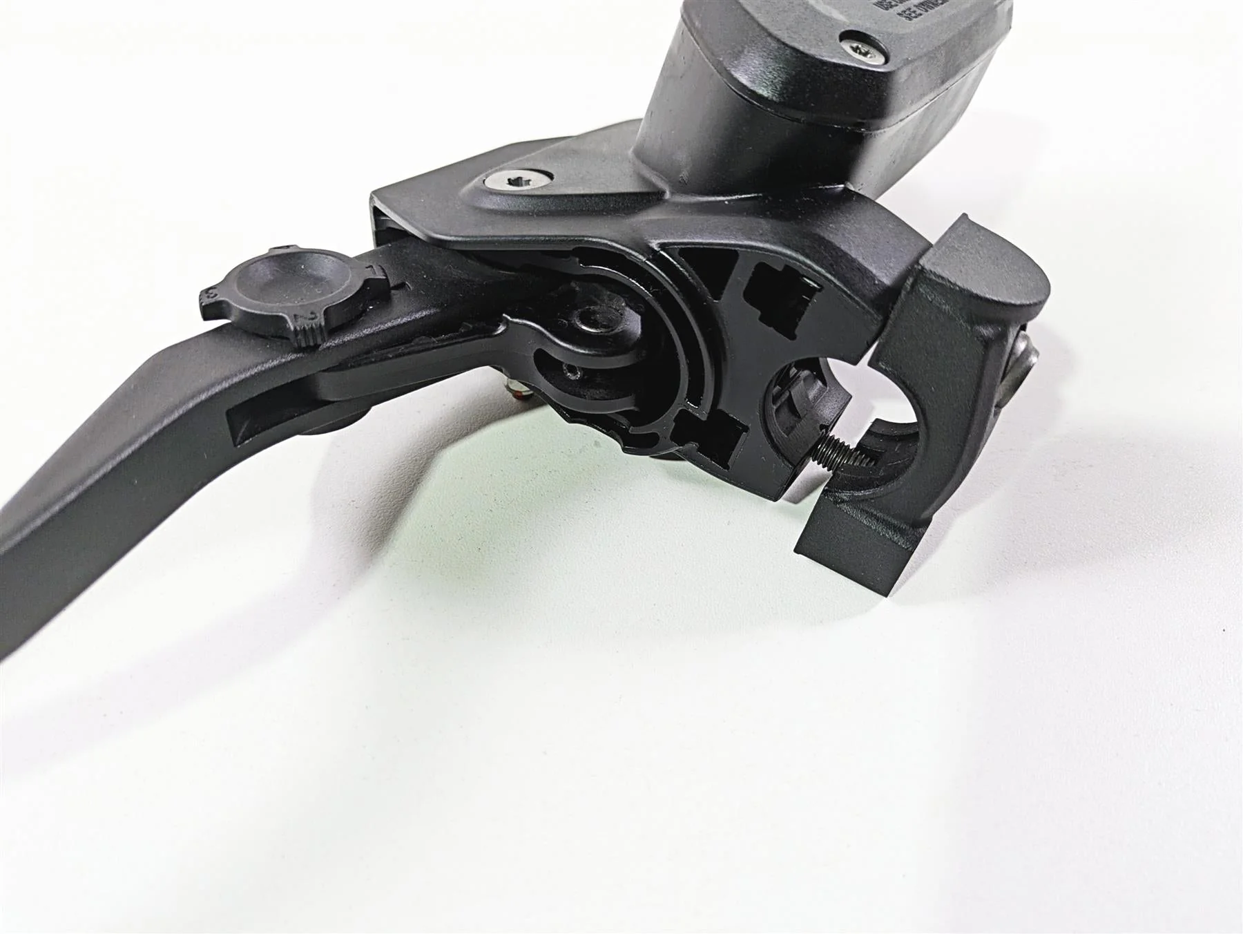 2019 BMW R1250RT K52 Magura Clutch Master Cylinder 32728524919 - Image 9