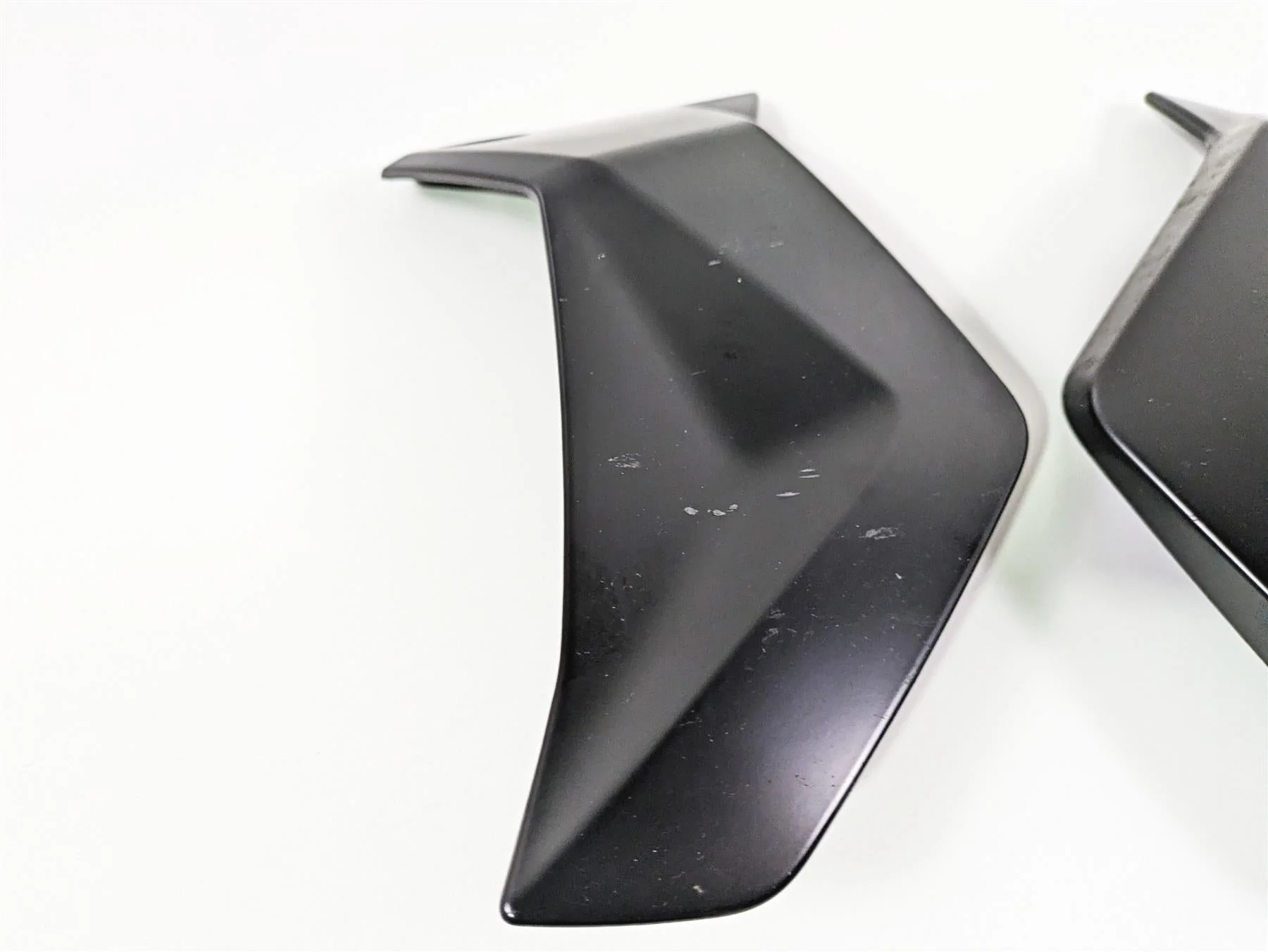 2019 BMW R1250RT K52 Plastic Infill Cover Fairing Set 46638534860 - Image 8
