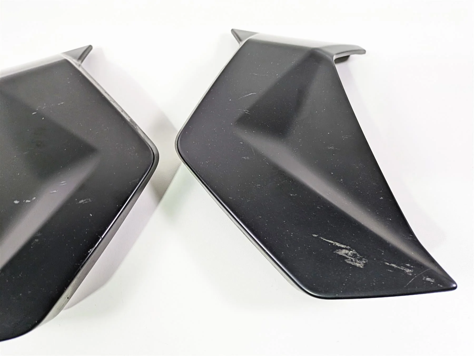 2019 BMW R1250RT K52 Plastic Infill Cover Fairing Set 46638534860 - Image 9