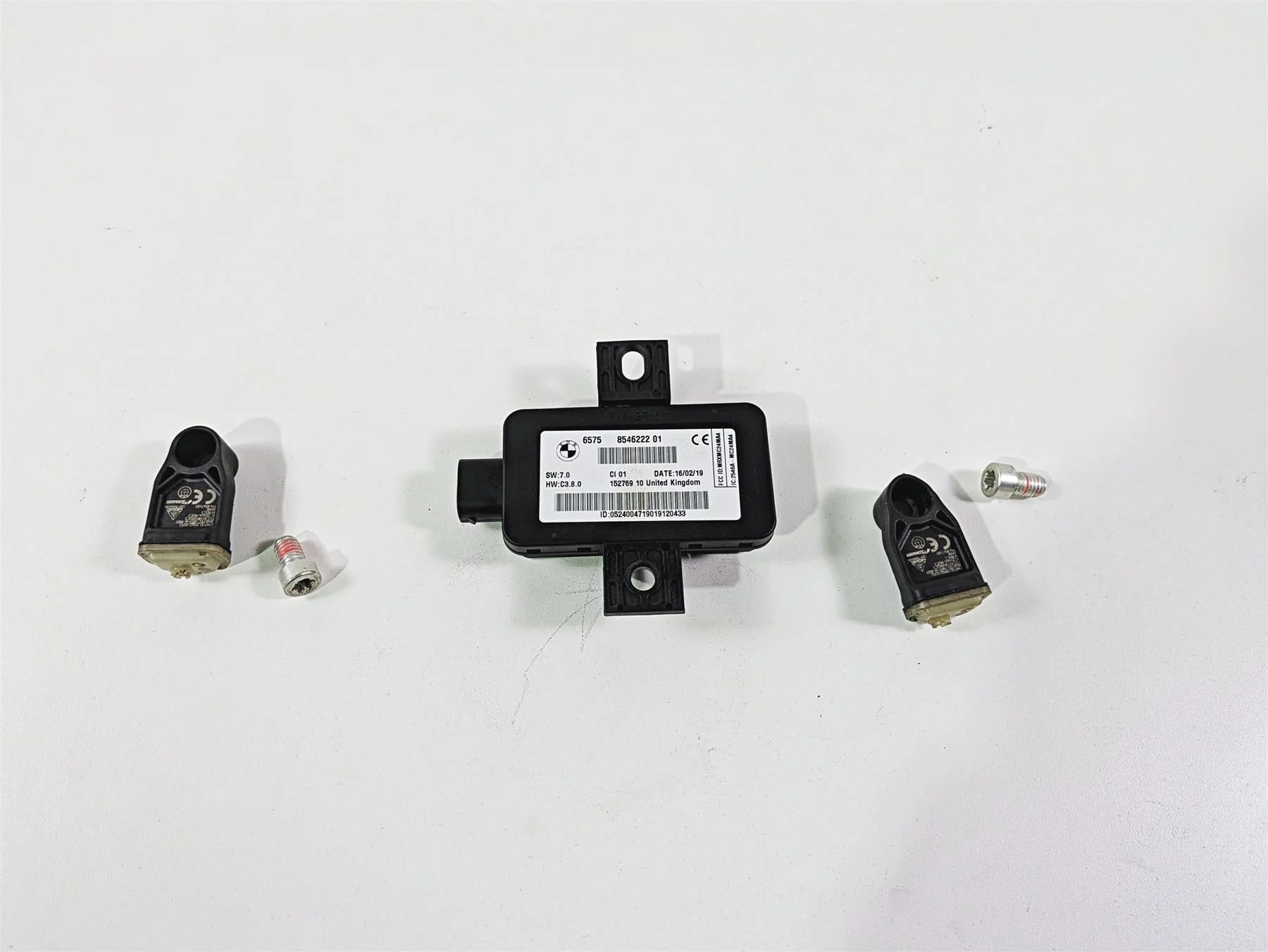 2019 BMW R1250RT K52 Rdc Module Tire Sensor Set 36317914365 65758546222 - Image 8