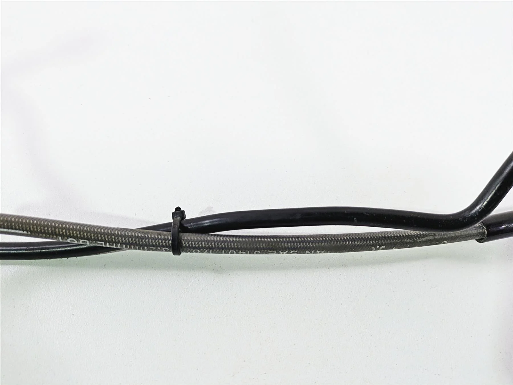 2019 BMW R1250RT K52 Rear Abs Brake Line Set 34328541830 - Image 7