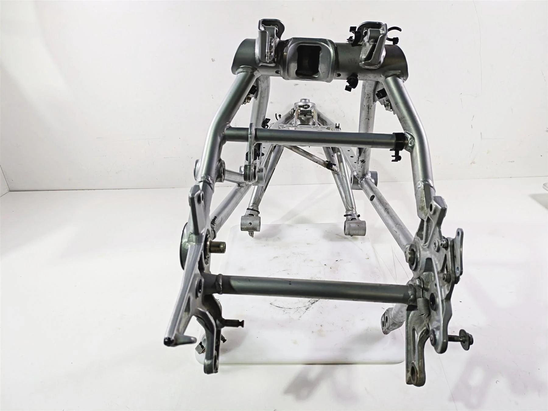 2019 BMW R1250RT K52 Straight Frame Chassis With Salvage Florida Title 46518101229 - Image 8