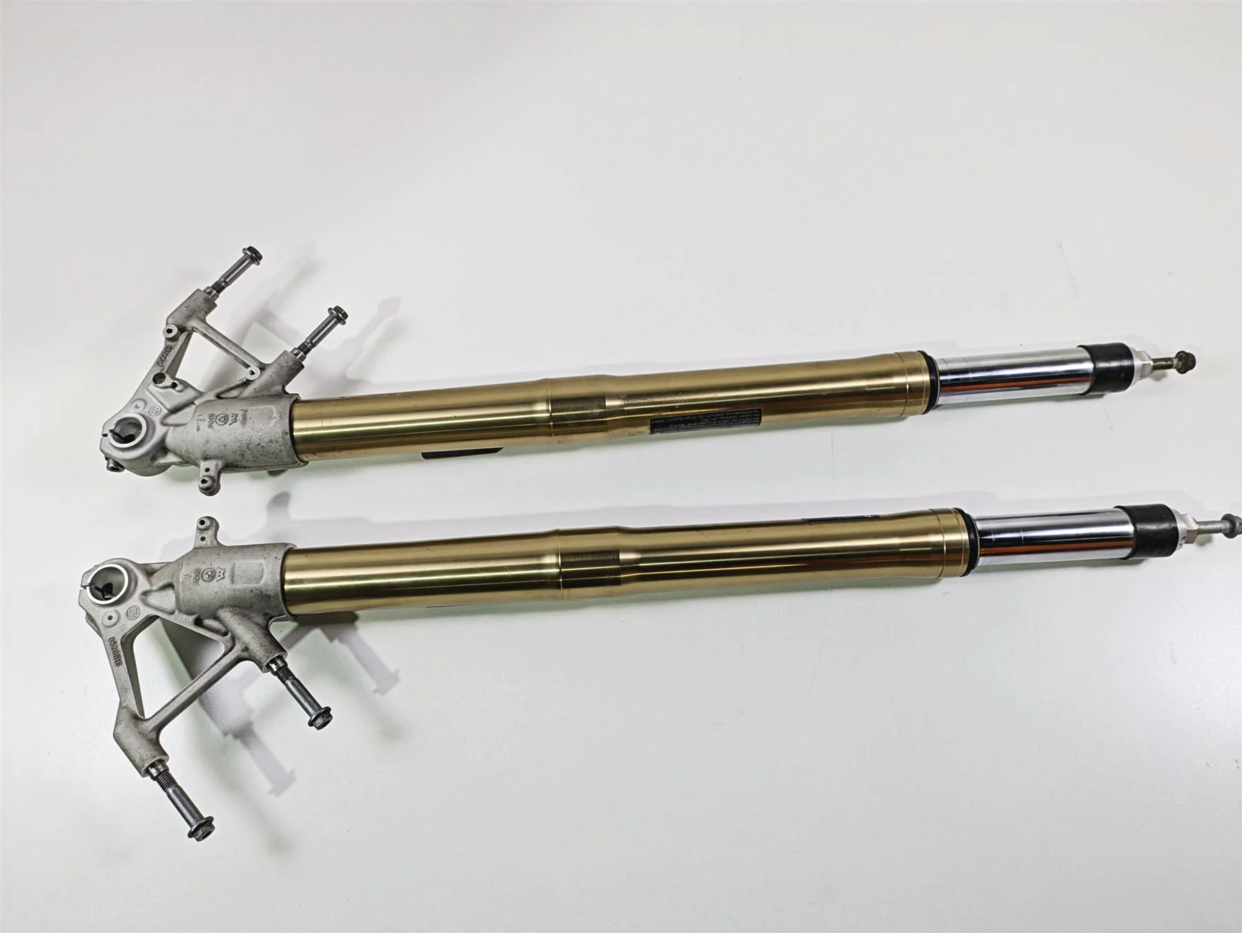 2019 BMW R1250RT K52 Straight Front Fork Leg Set 31429467733 31429467734 - Image 2