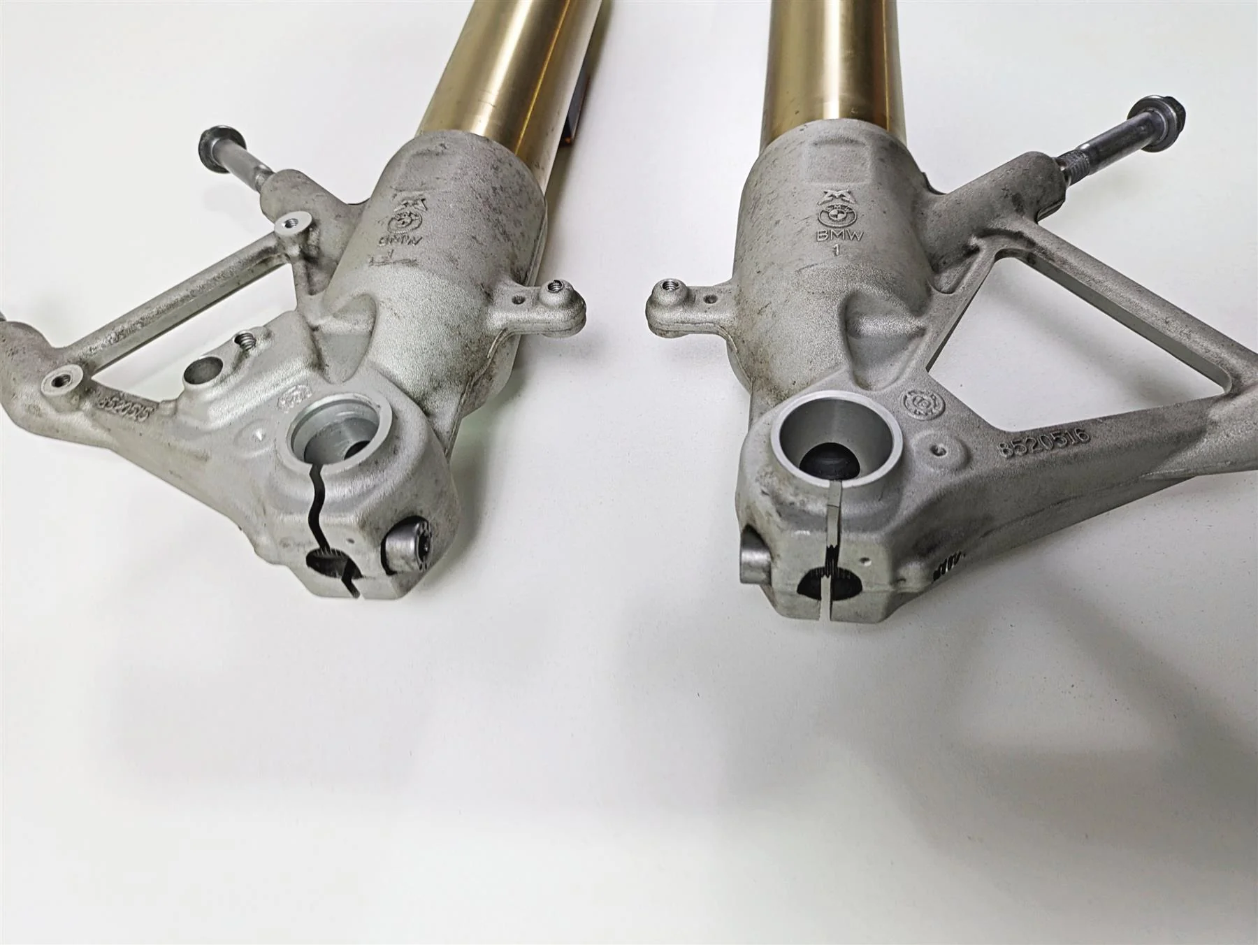 2019 BMW R1250RT K52 Straight Front Fork Leg Set 31429467733 31429467734 - Image 5