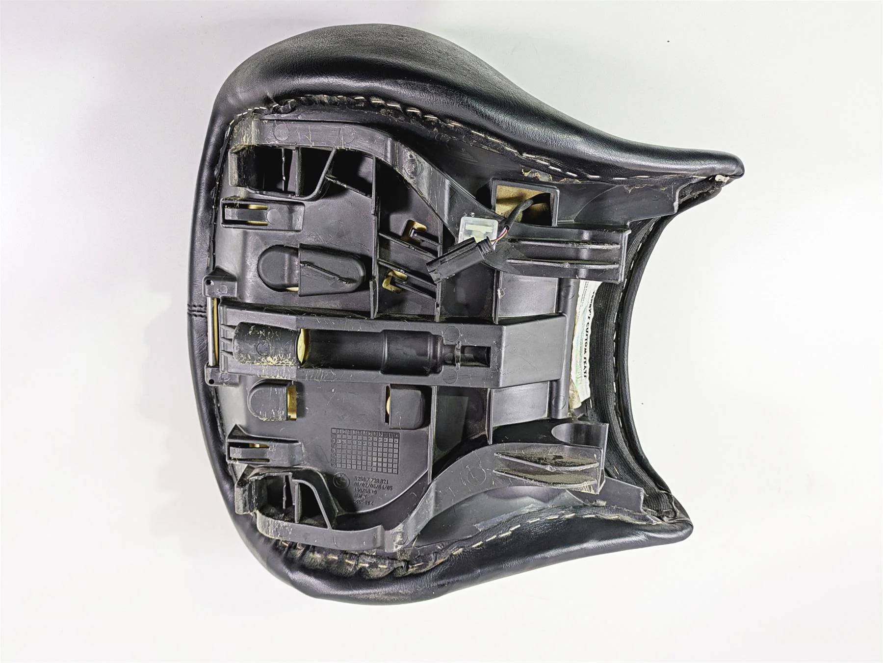 2019 BMW R1250RT K52 Terrys Custom Seats Heated Front Saddle 52538544786 - Image 8