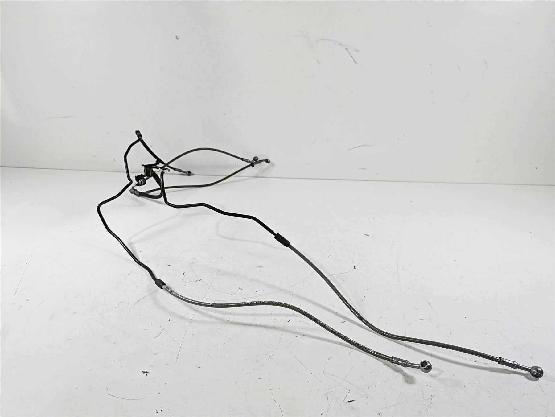 2019 BMW S1000XR K49 Front Abs Brake Line Set 34328551363 - Image 10