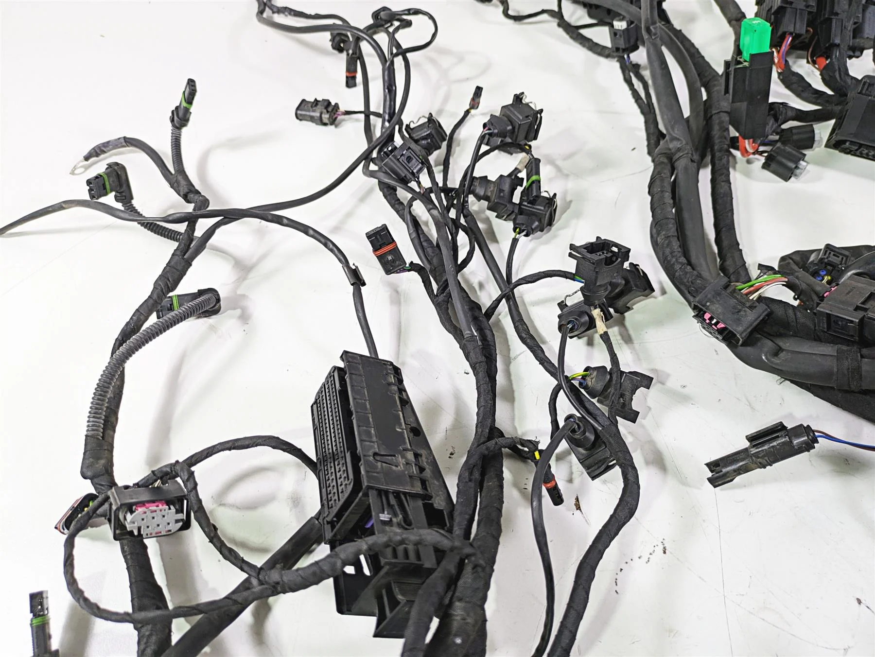 2019 BMW S1000XR K49 Main & Engine Wiring Harness Abs Esa - No Cuts 61118358423 - Image 10